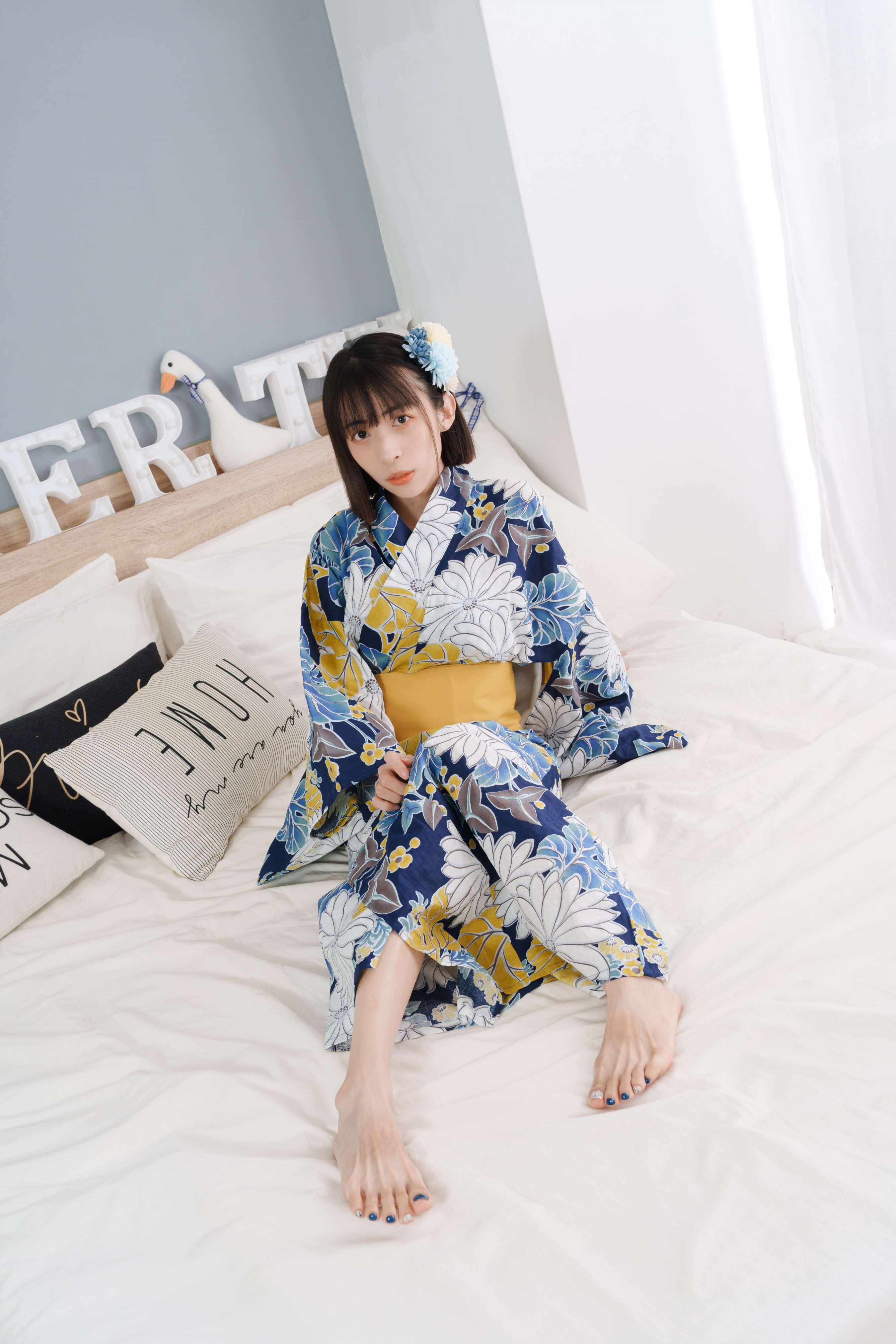 《[寄卖]日本妹子子-超敏感脚脚初次被TK》作品图