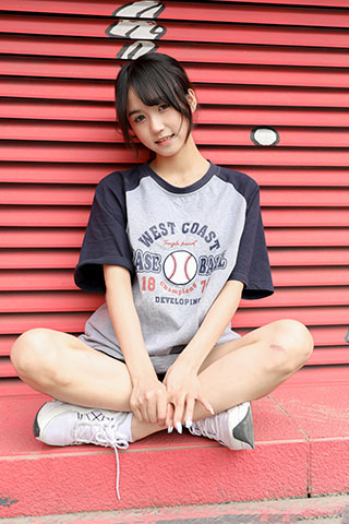 莹莹玩后展棉袜