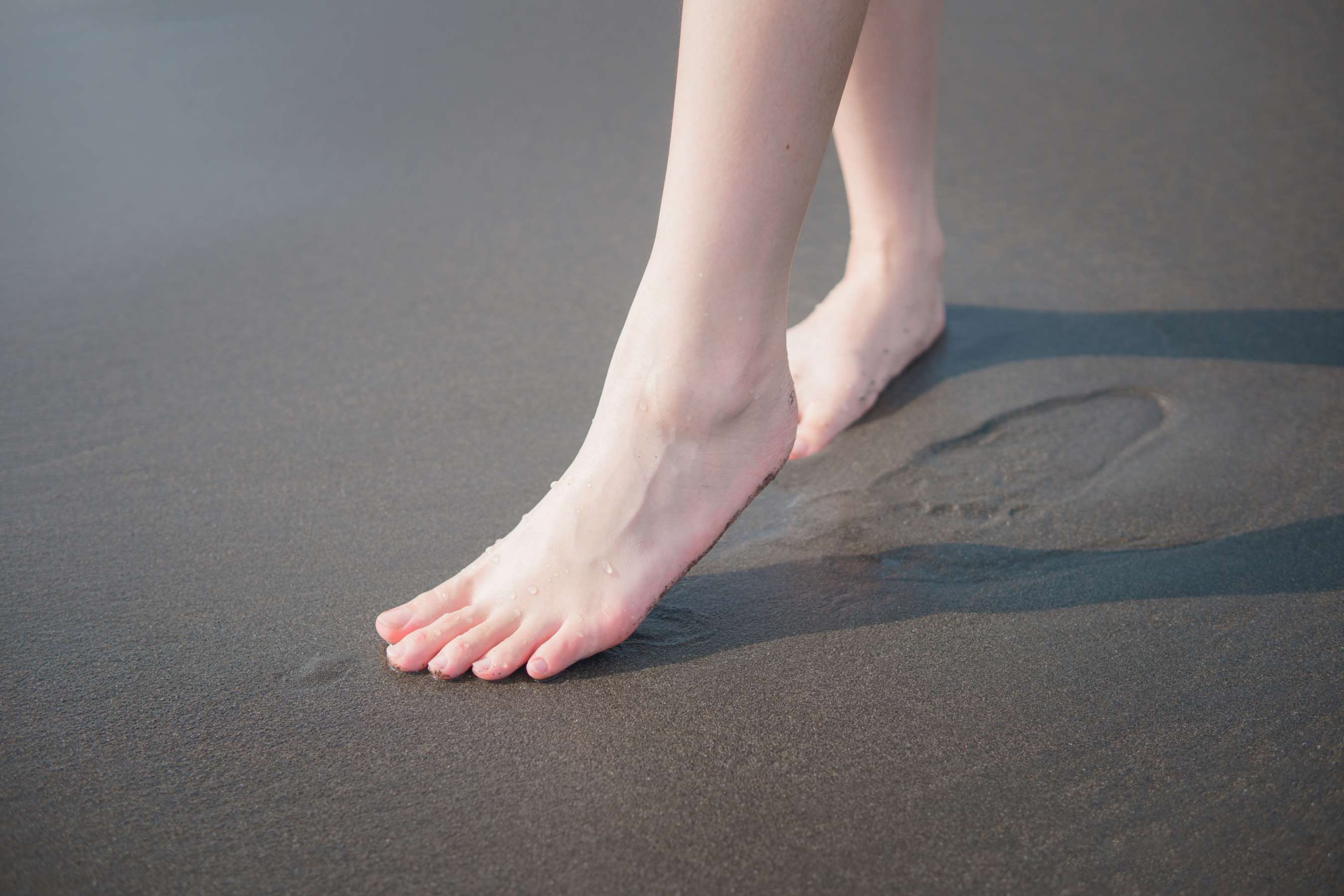 《JK盛夏服海边戏水》作品图