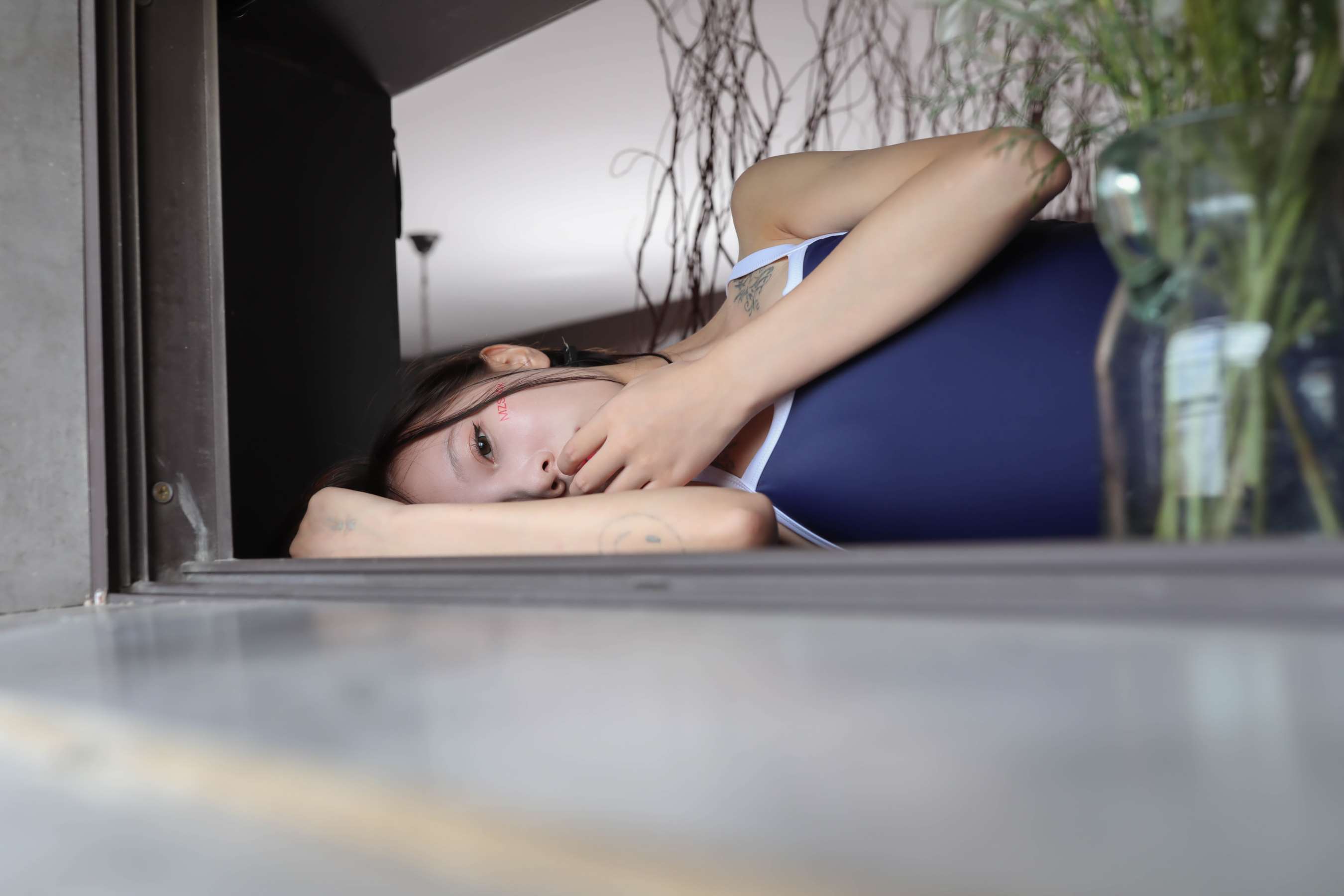 《樱子撕黑丝》作品图