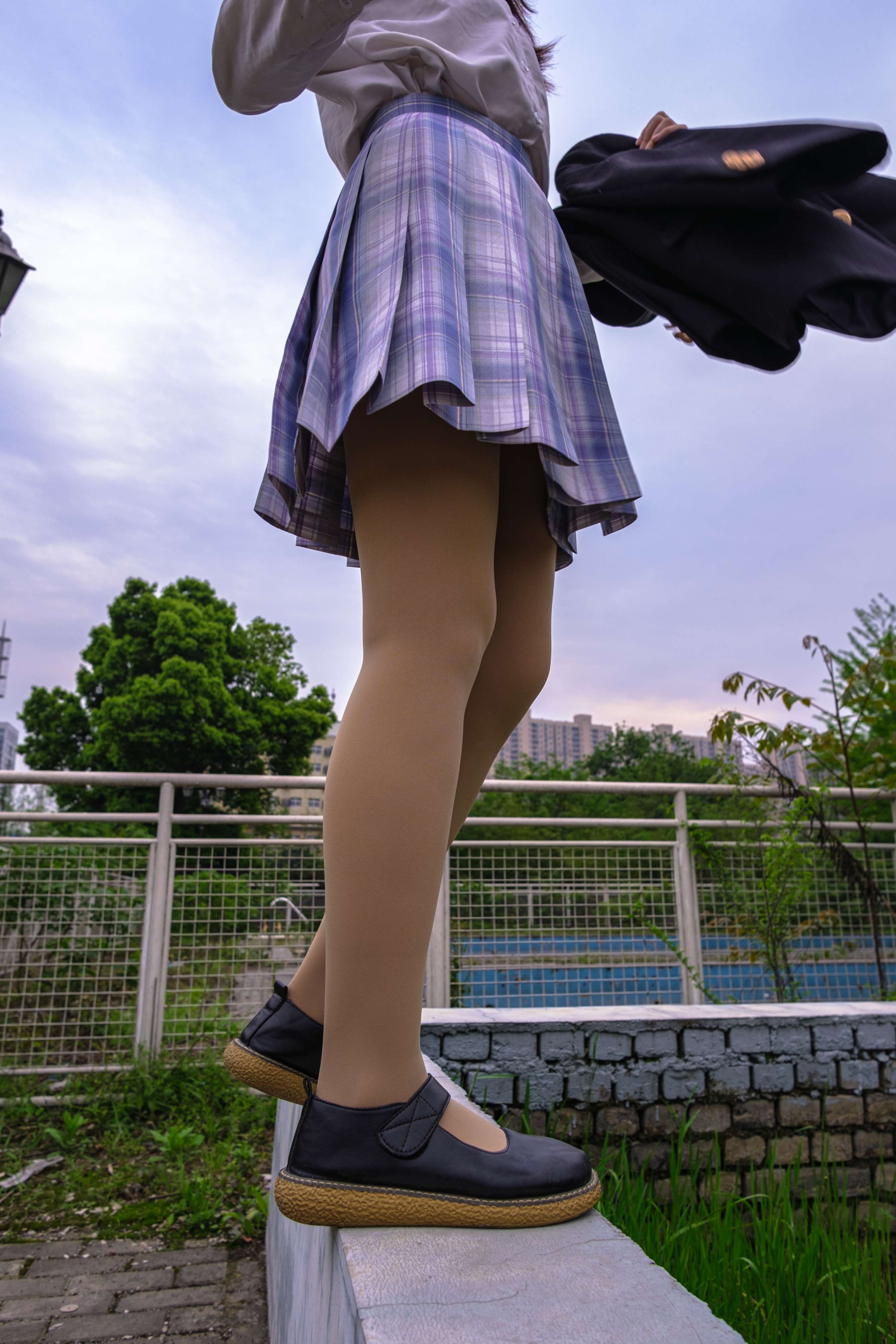 《日系JK制服の厚丝足》作品图