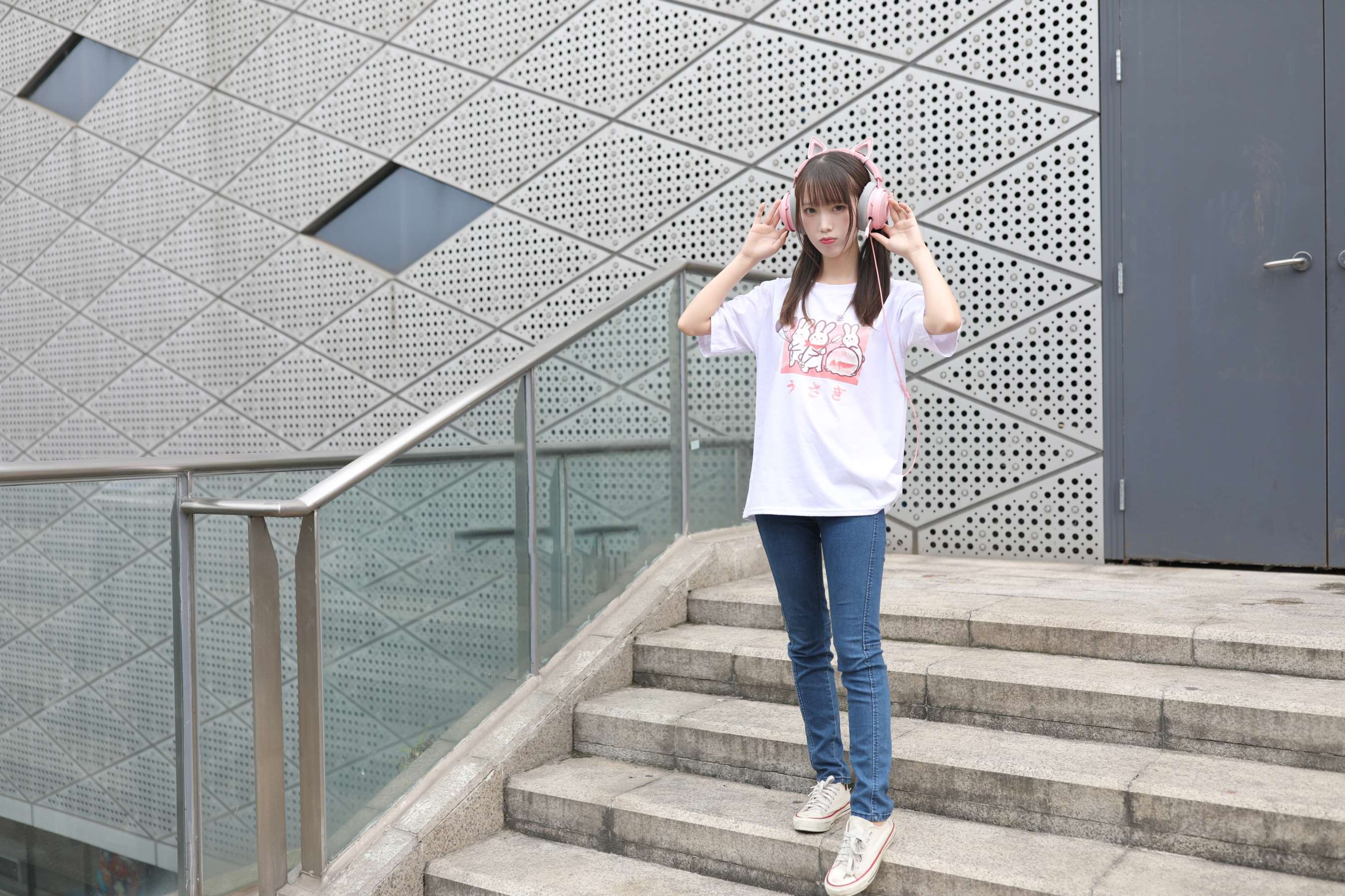 《樱子撕烂肉丝》作品图