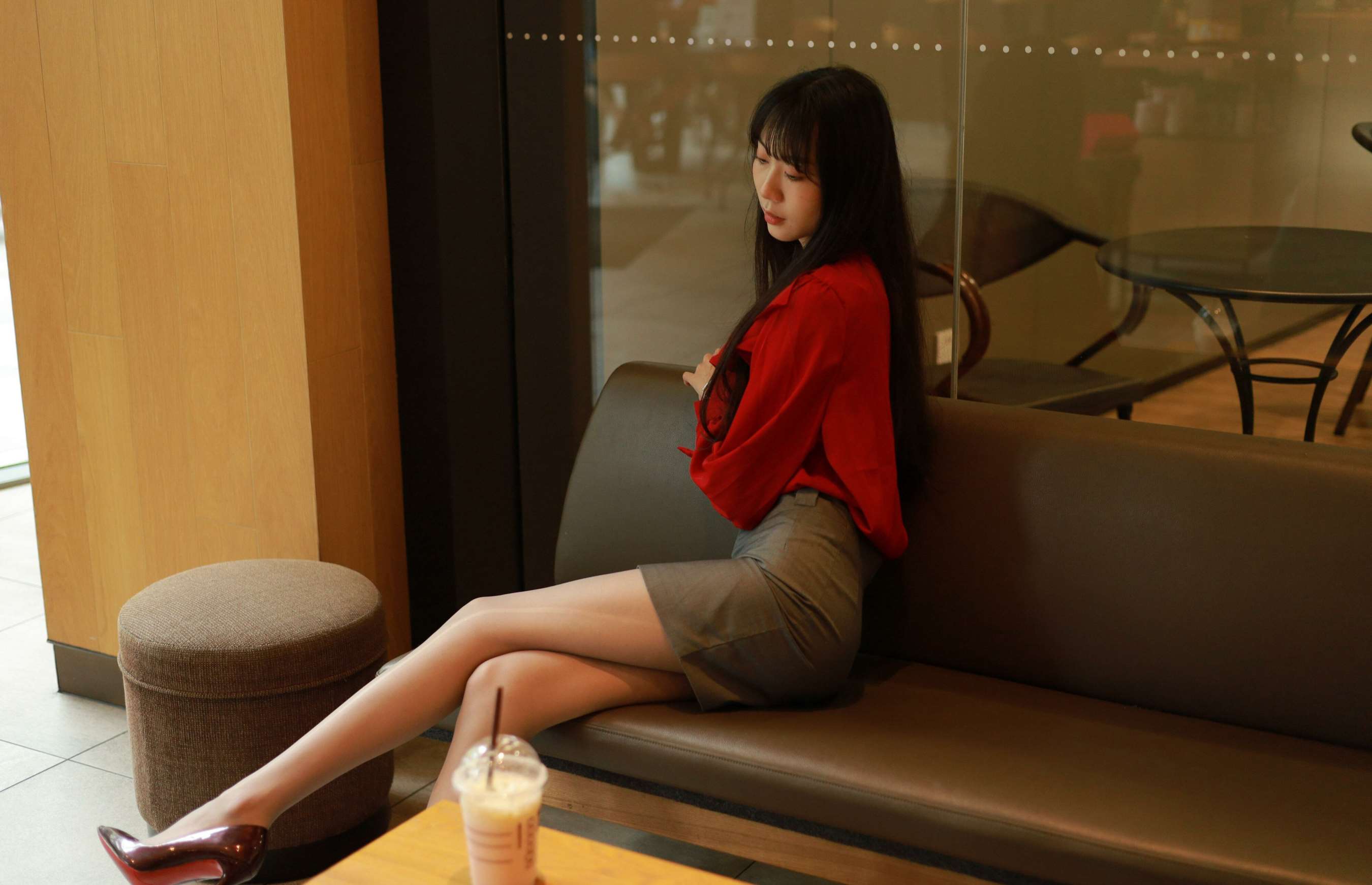 《团团高跟の肉丝》作品图