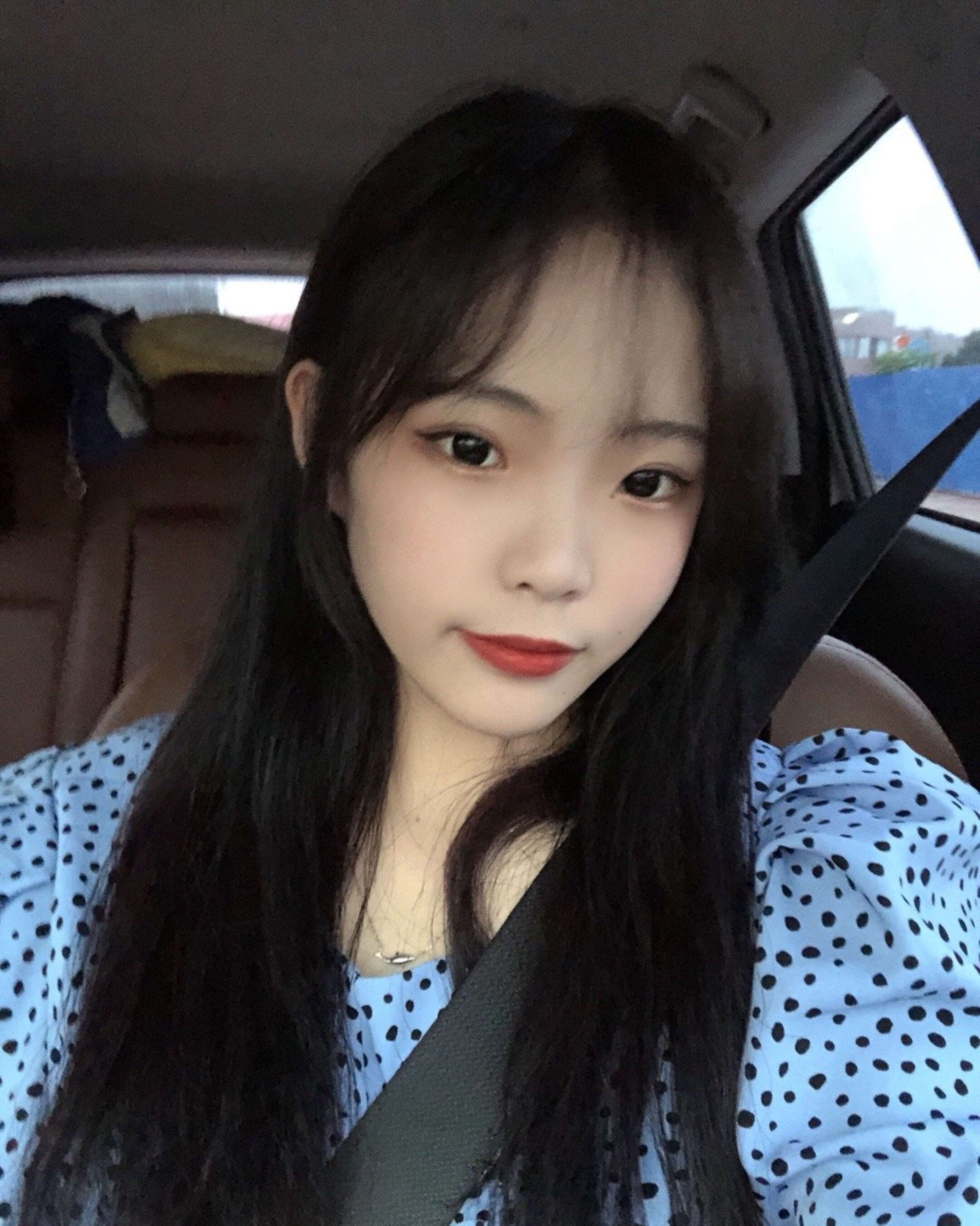 《粉色AJ女孩肉丝袜脚丫》作品图