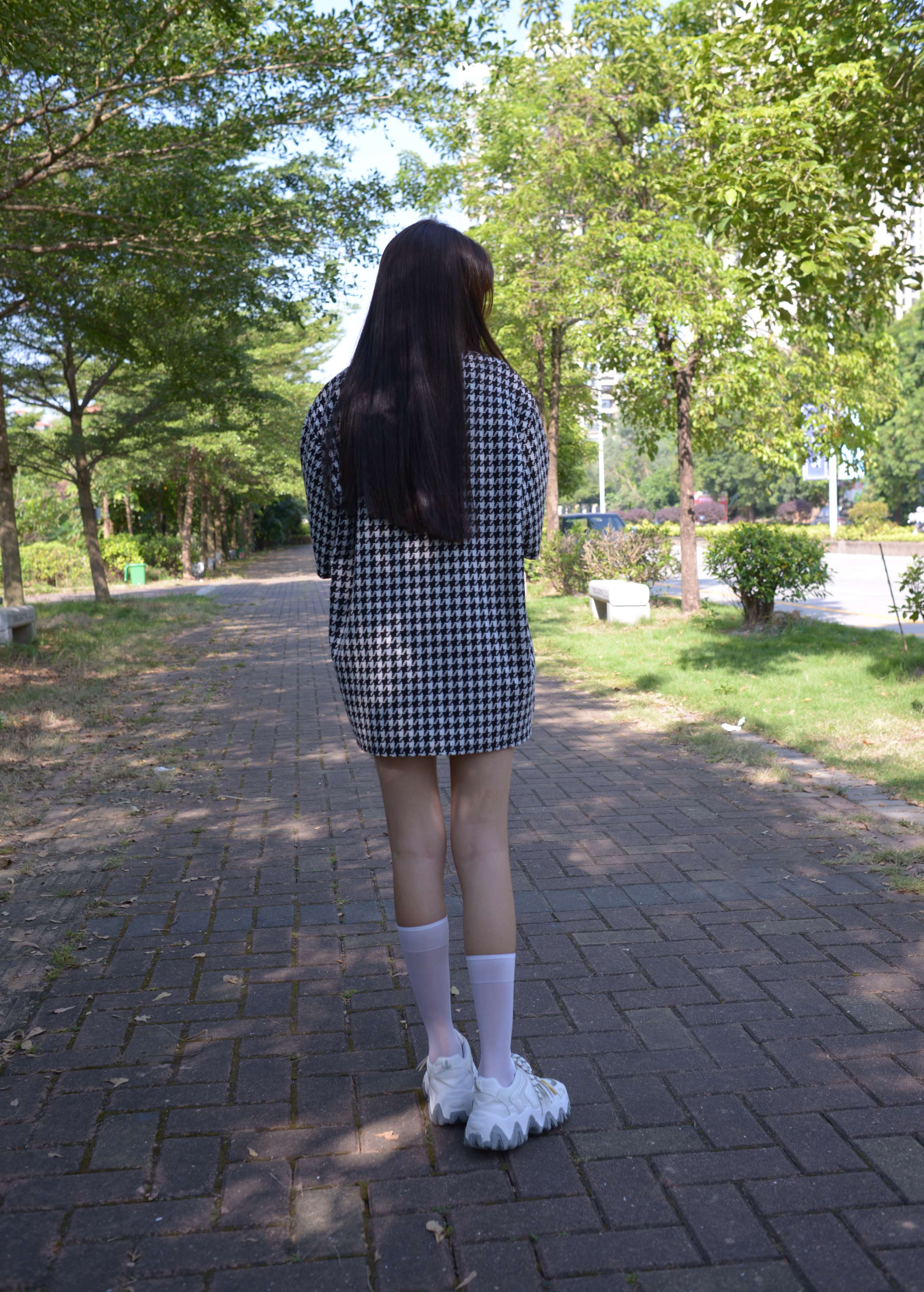 《小语 心有千千结》作品图