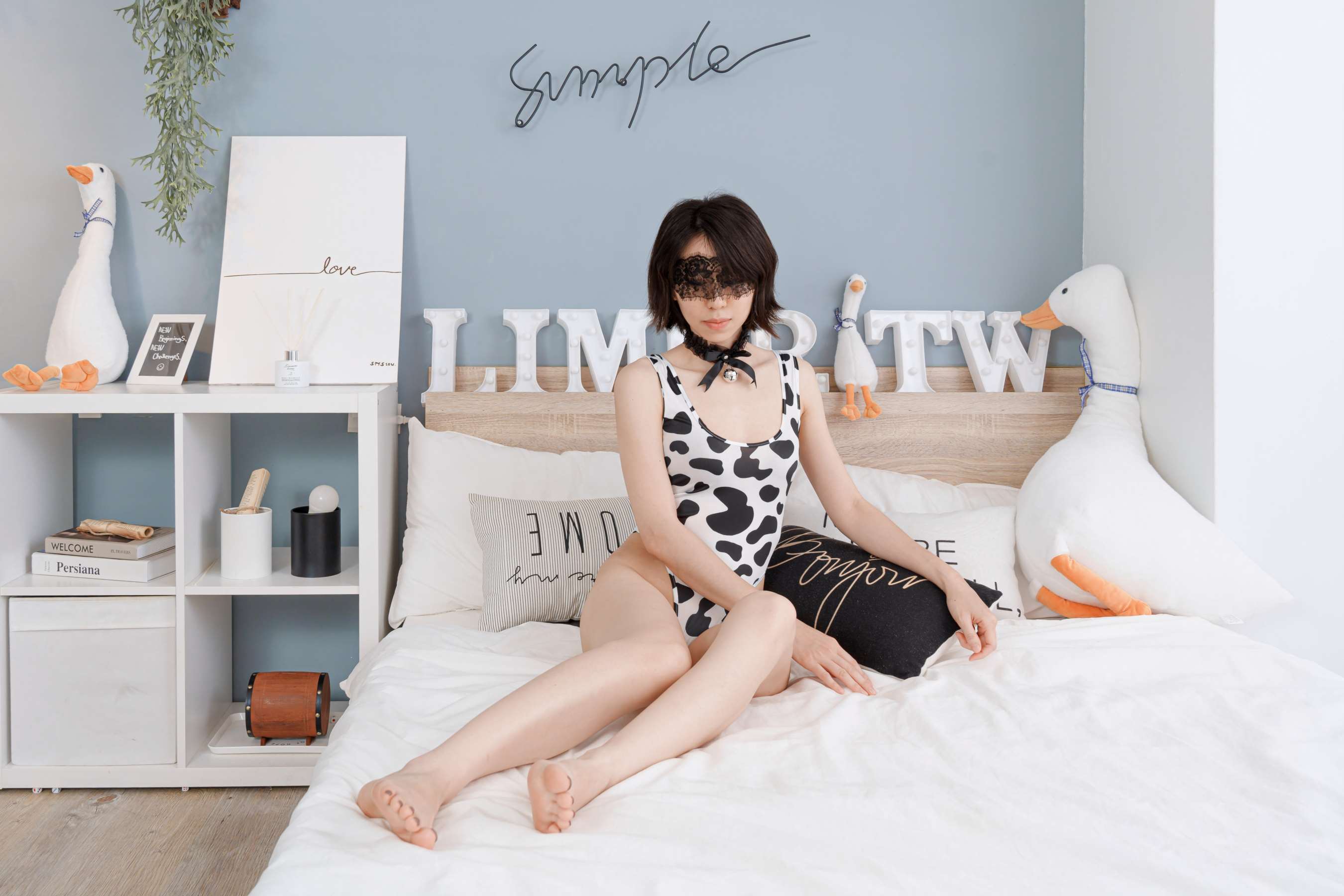 《[寄卖]Michii 小乳牛翘班被抓包惨遭五花大绑》作品图