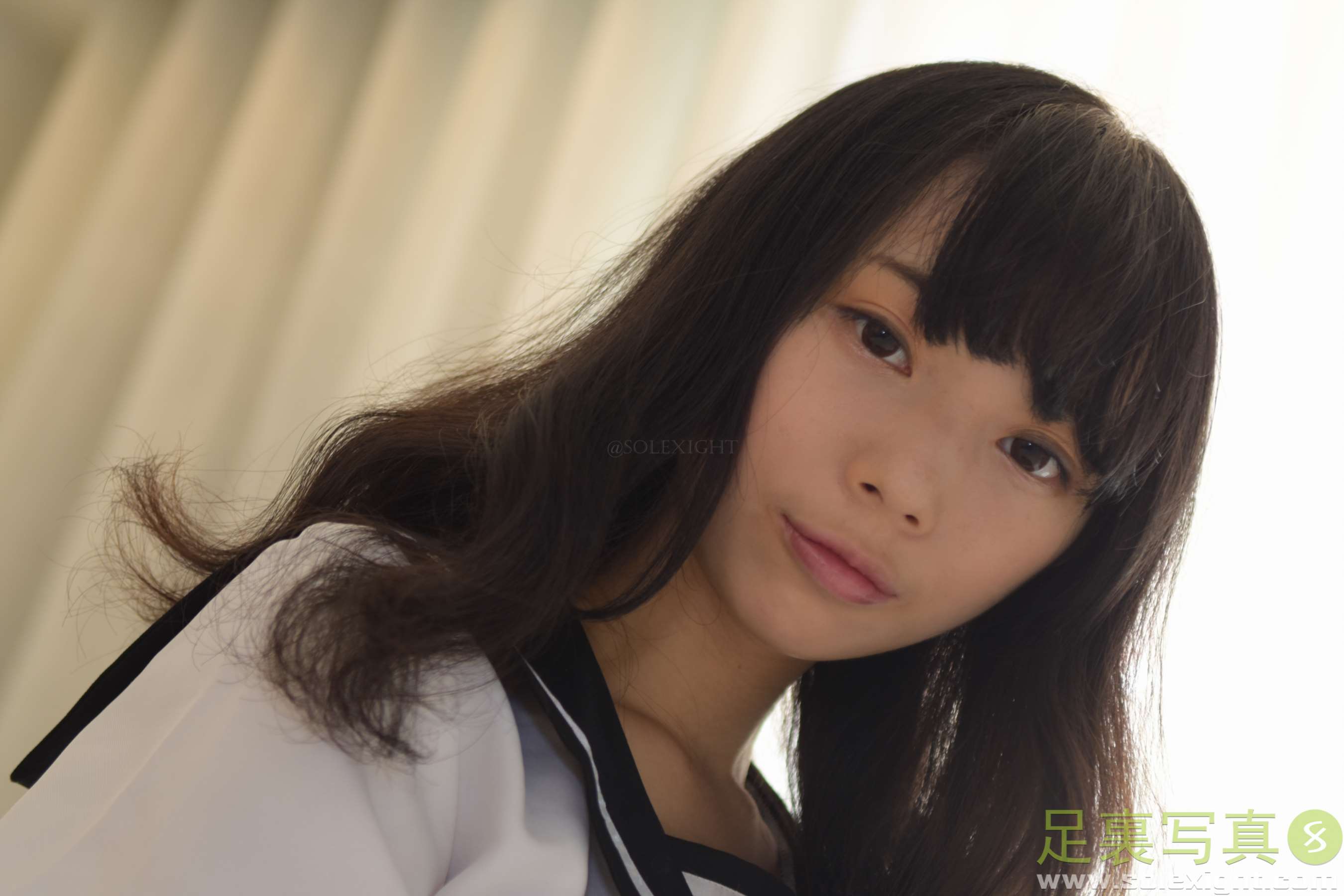 《[寄卖]Yuan-黑丝超近距离展示涂指甲油》作品图