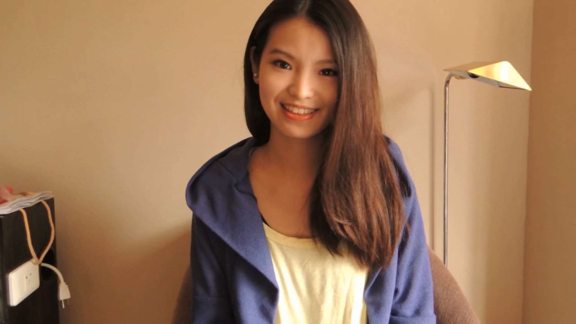 《[视频]-少女的光脚丫》作品图