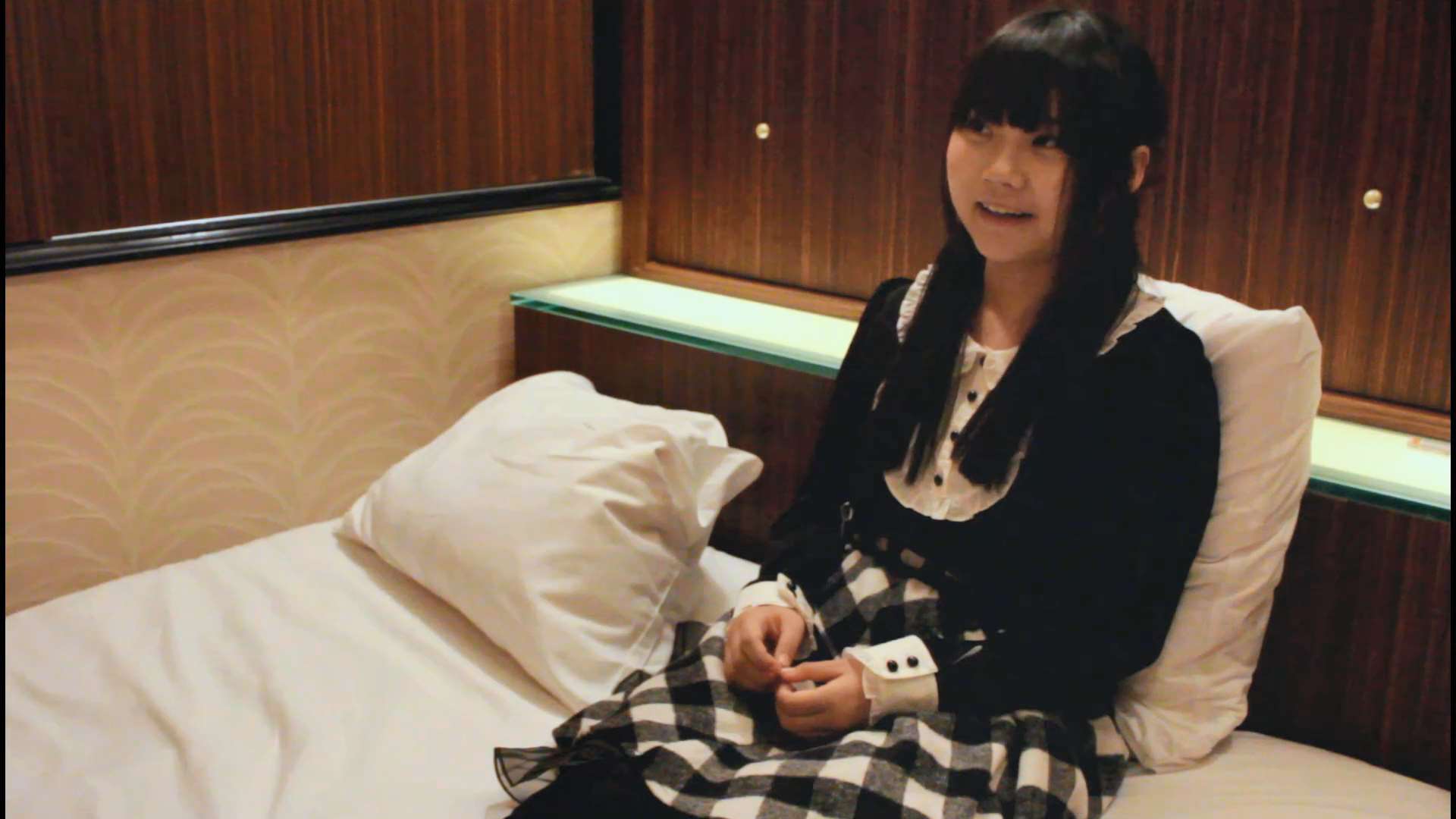 《[视频]さんじ-番外編　玉響桃乃》作品图