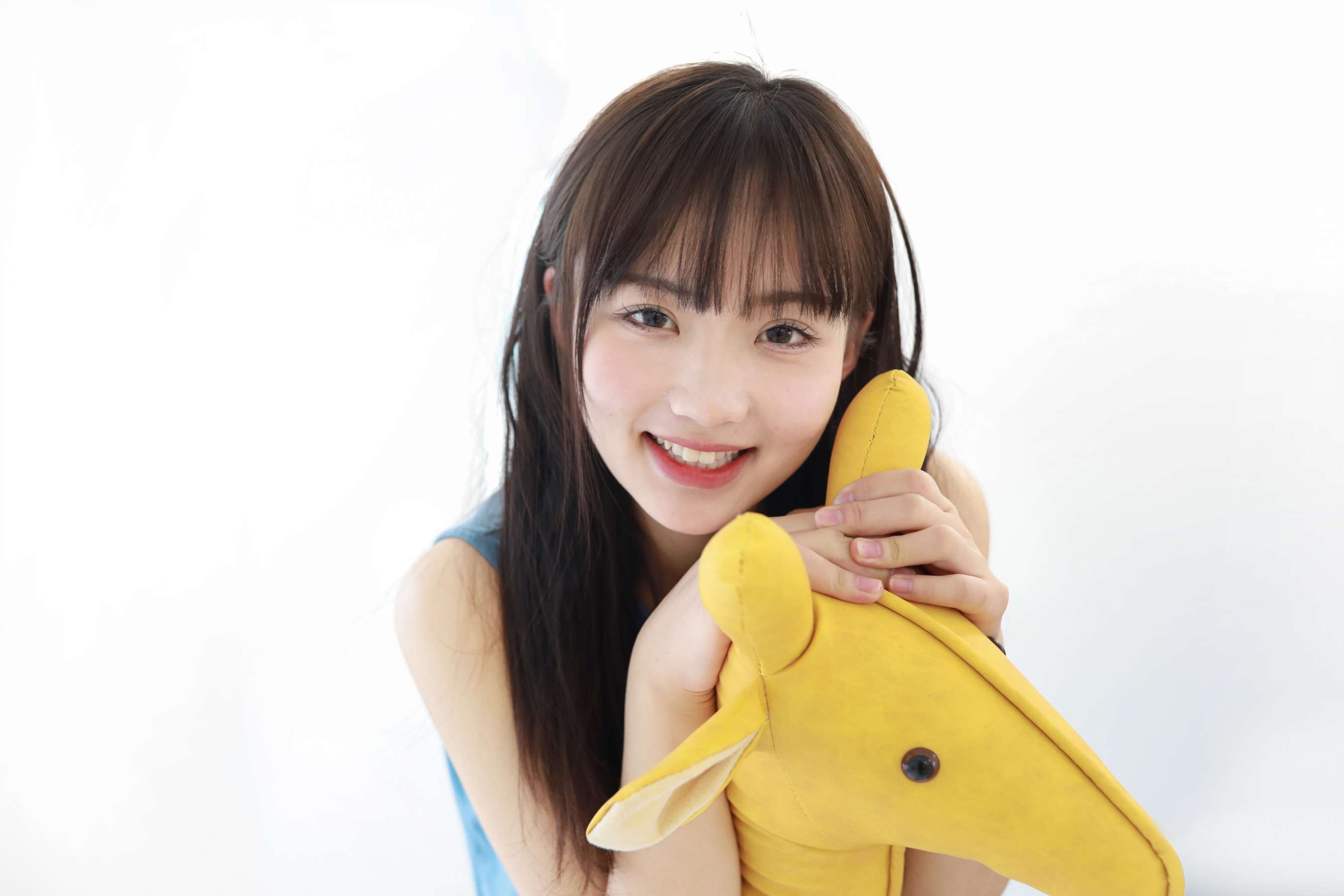 《小麦热裤板鞋の棉袜脚丫》作品图