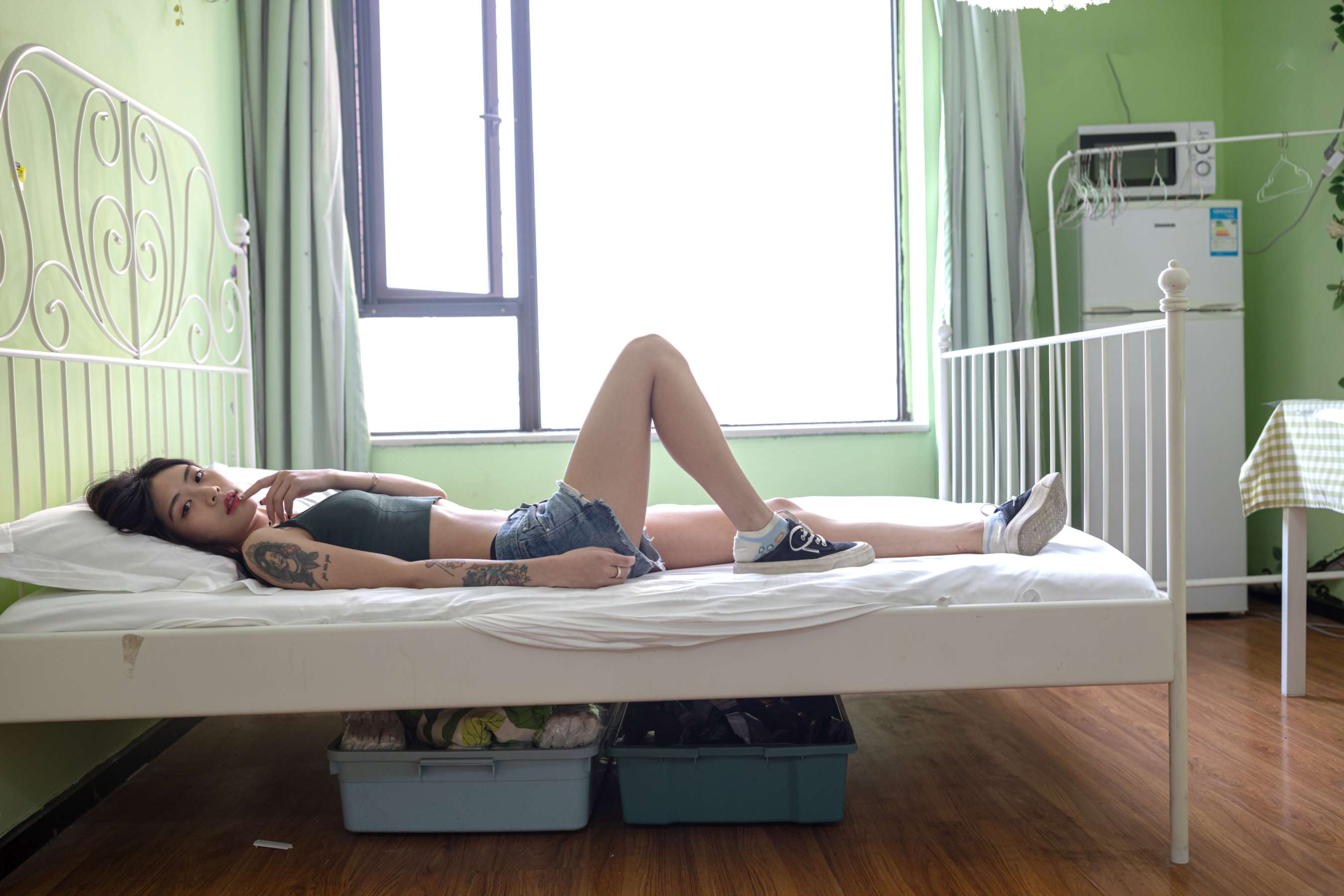 《安娜嫩足玩麦片》作品图