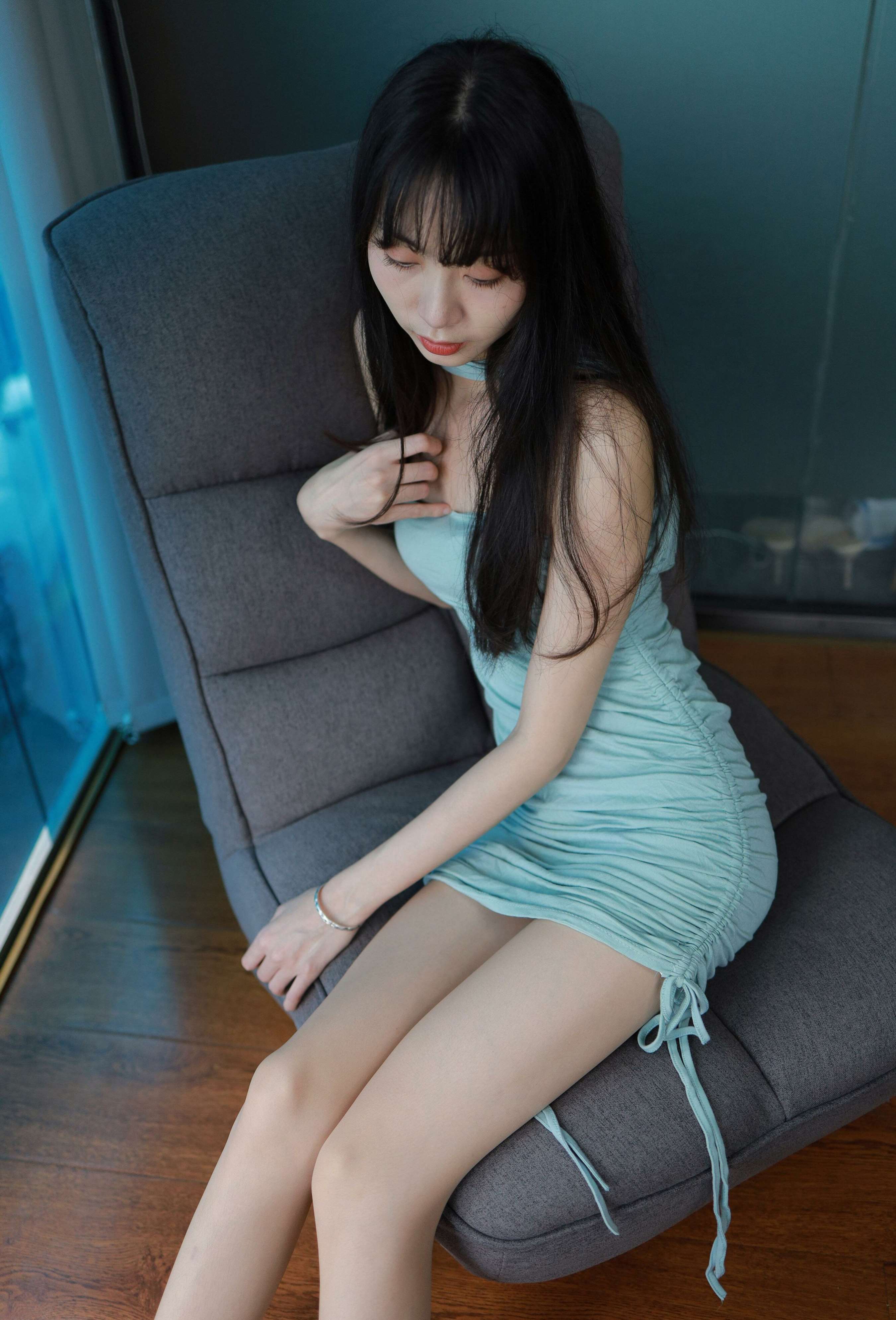 《团团《吊带包臀裙》》作品图