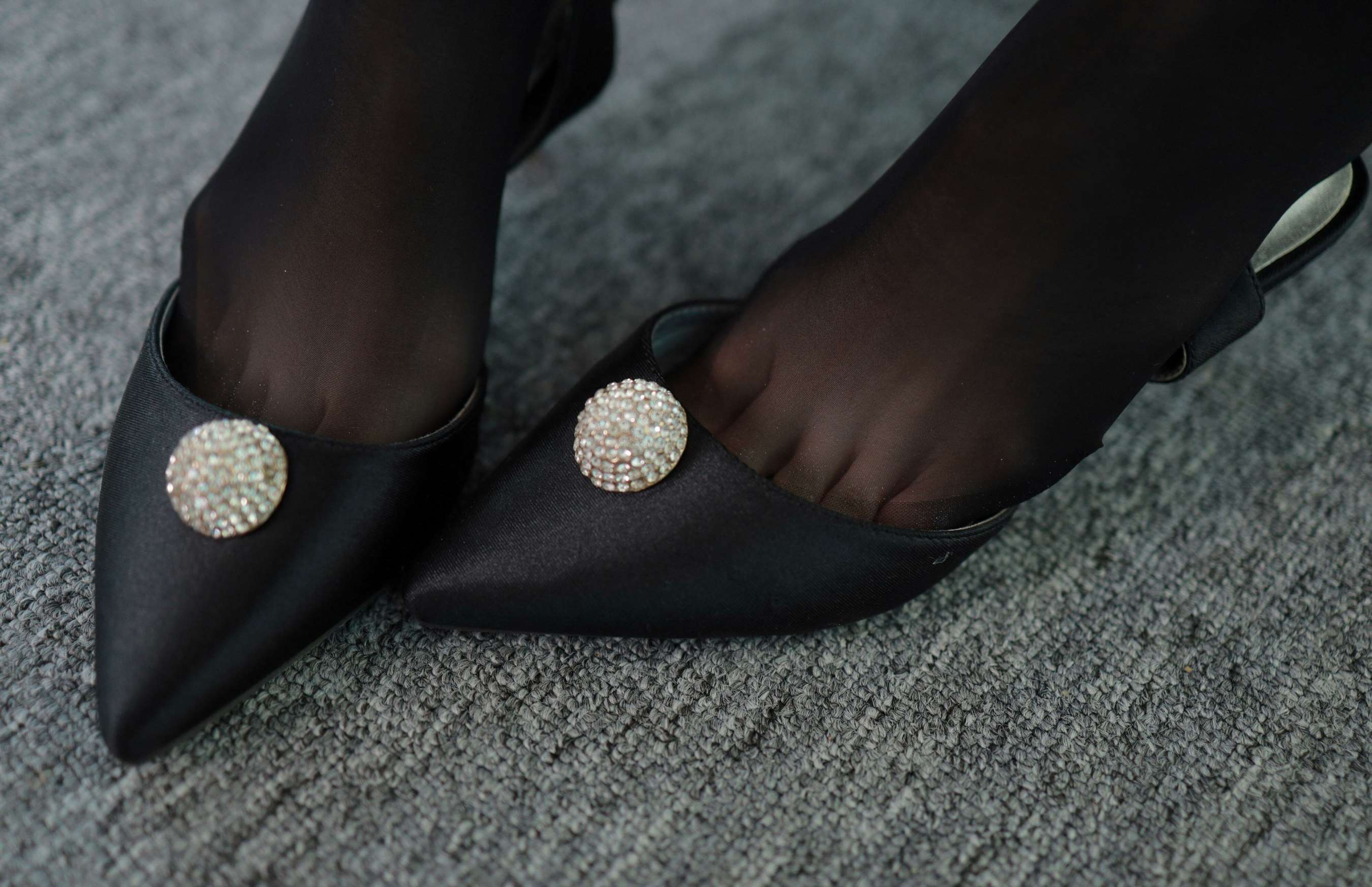 《团团《长腿红与黑》》作品图