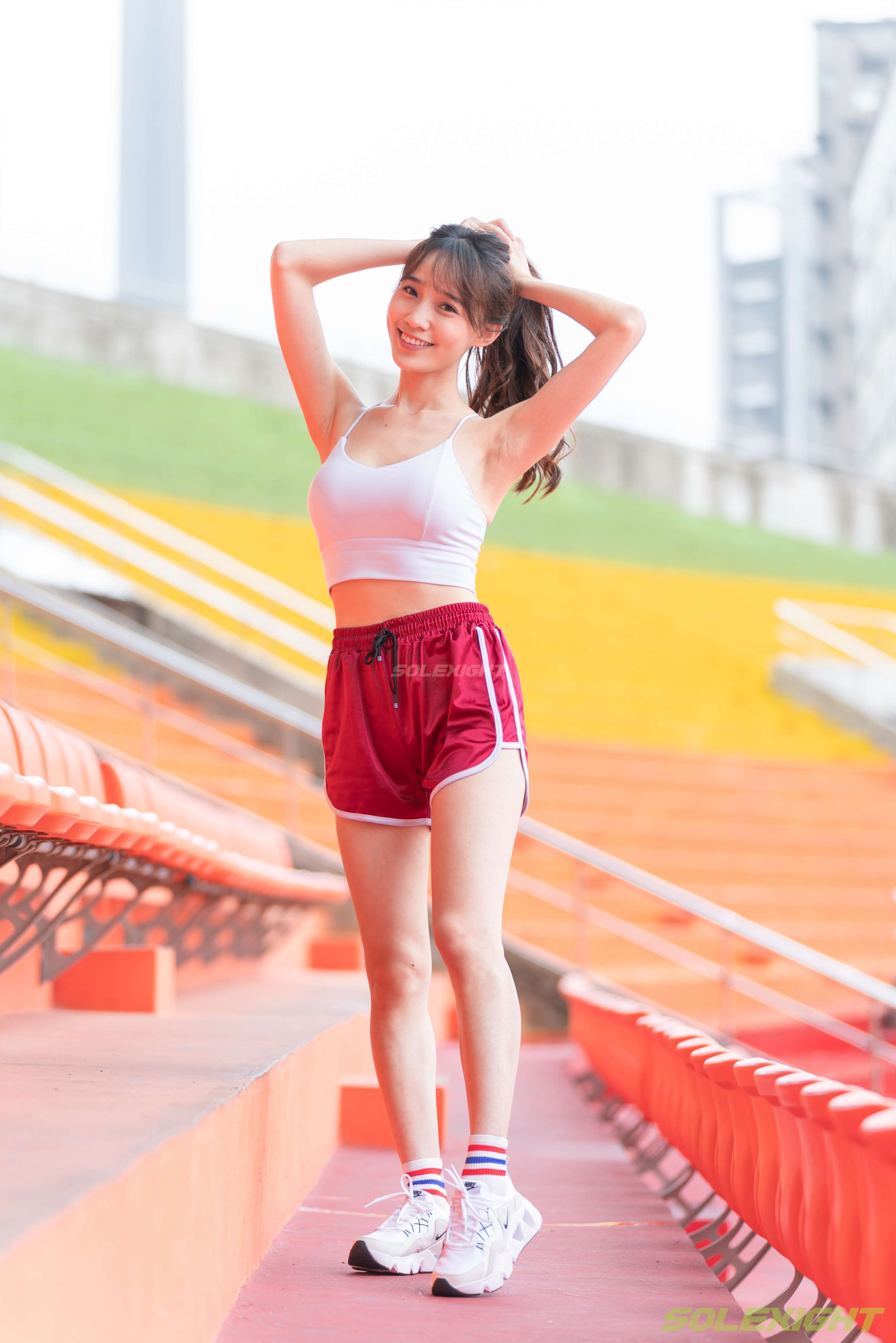 《[寄卖]Bobi-运动鞋棉袜裸足全套》作品图