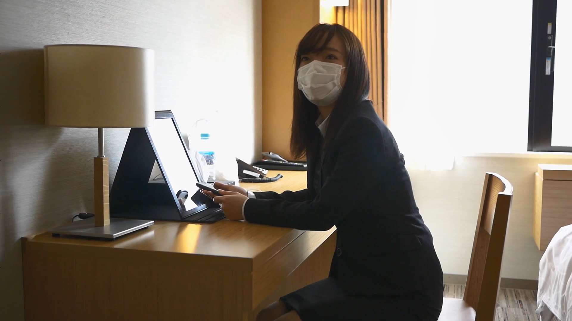 《[视频]さんじ-リクスーの就活女子大生とフェチ撮り》作品图