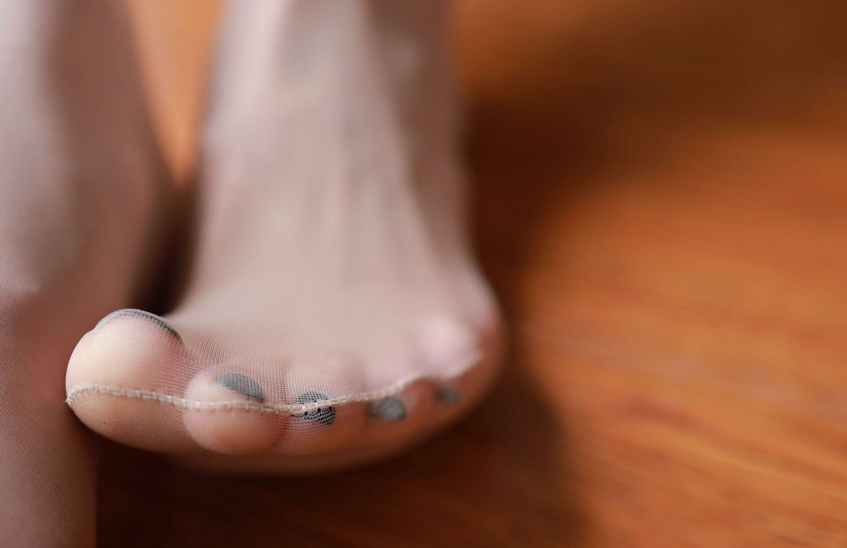 《小六《短发配短裙》》作品图