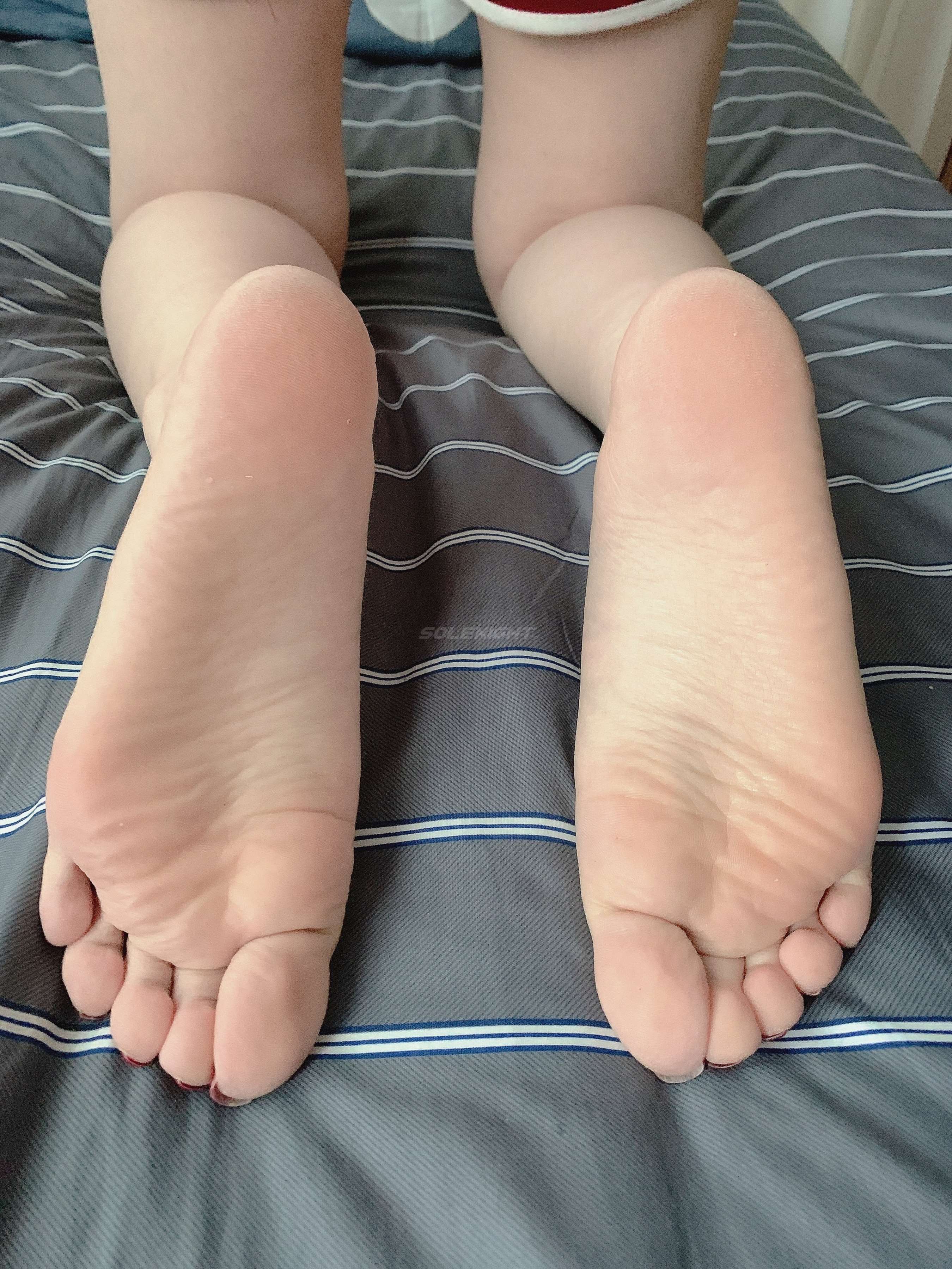 《[寄卖]Salome裸足拖鞋2》作品图