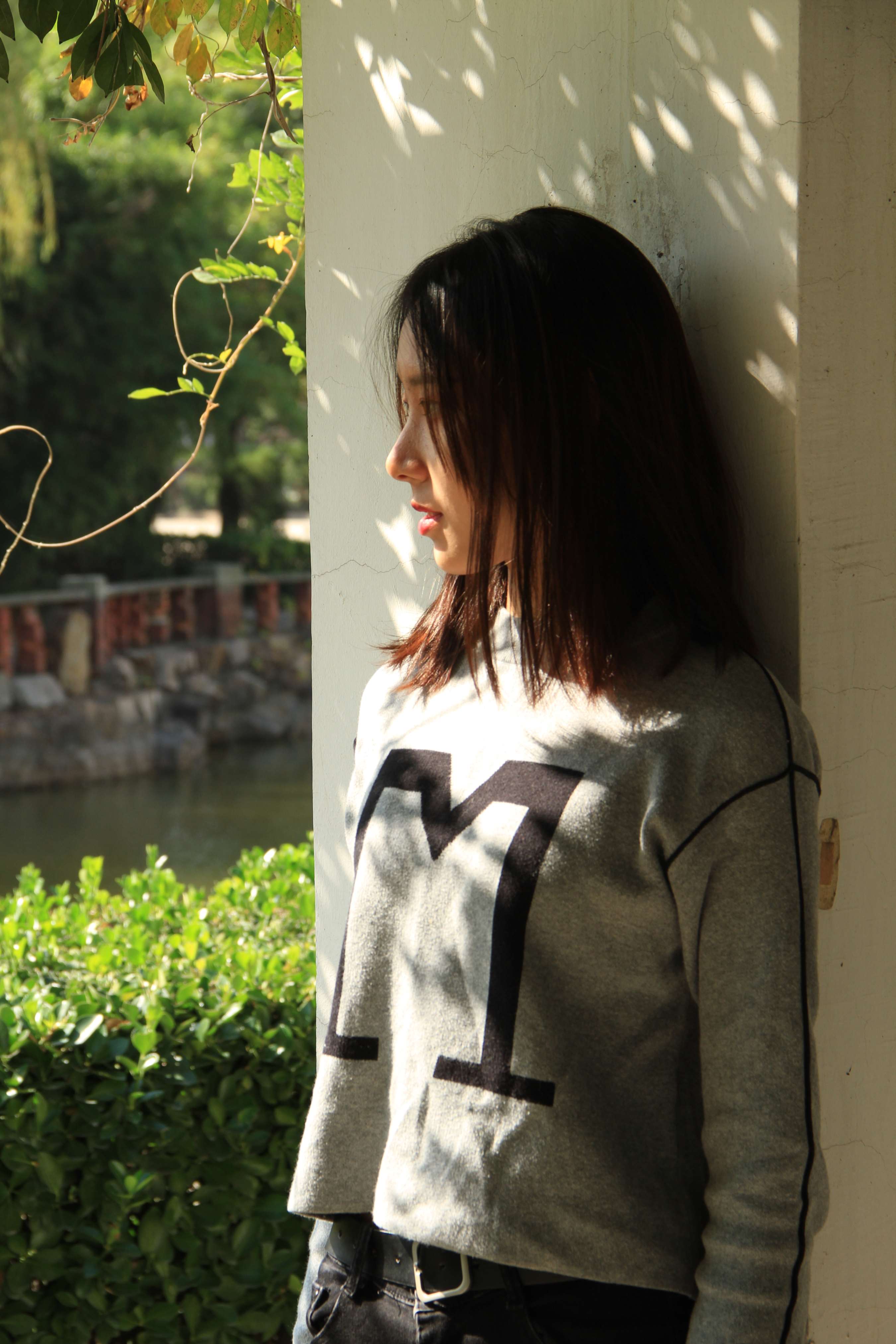 《休闲的午后总能带给我无限的温暖》作品图