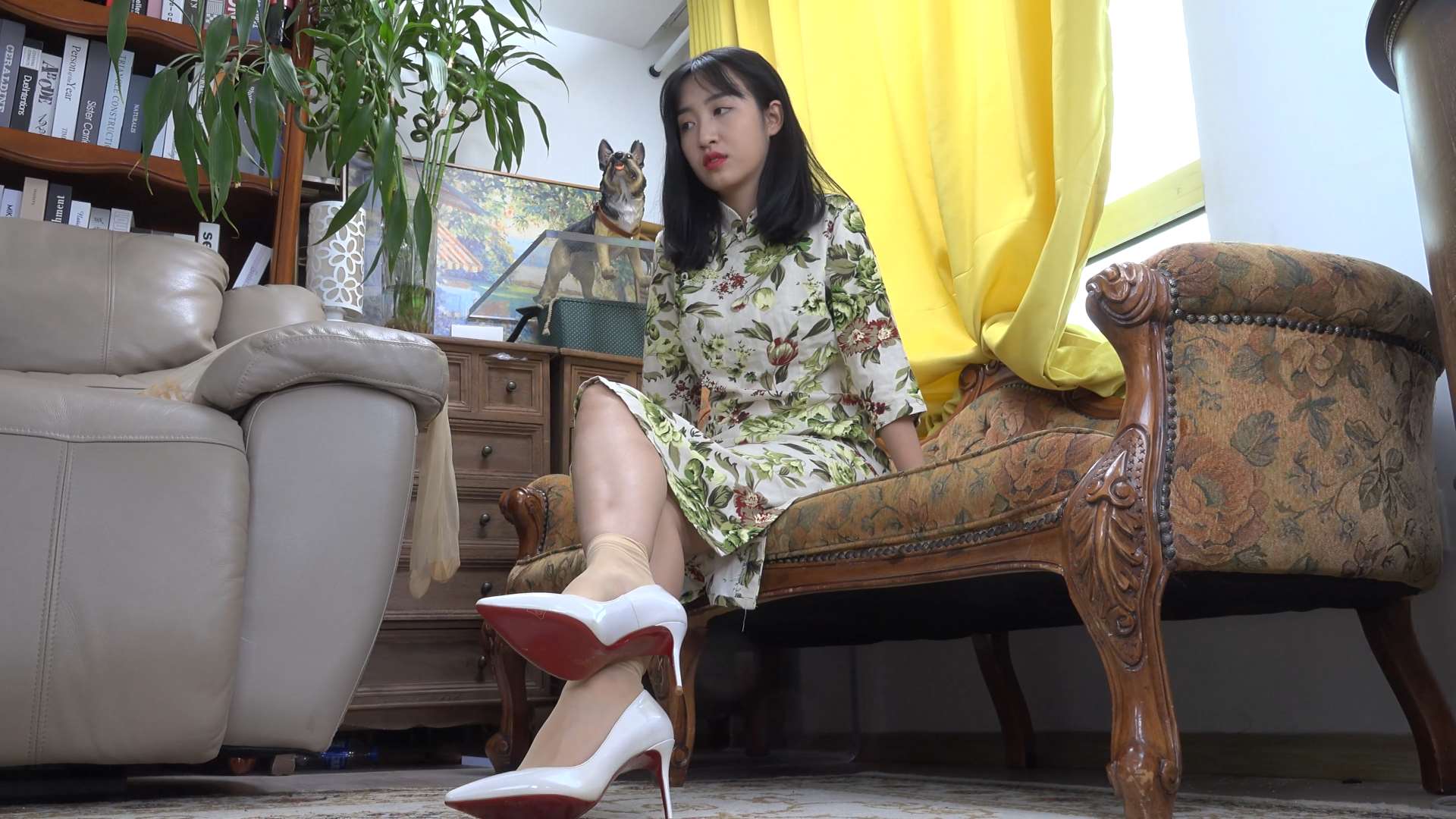 《[寄卖视频]A&F-雪菲-性感肉丝脚丫》作品图