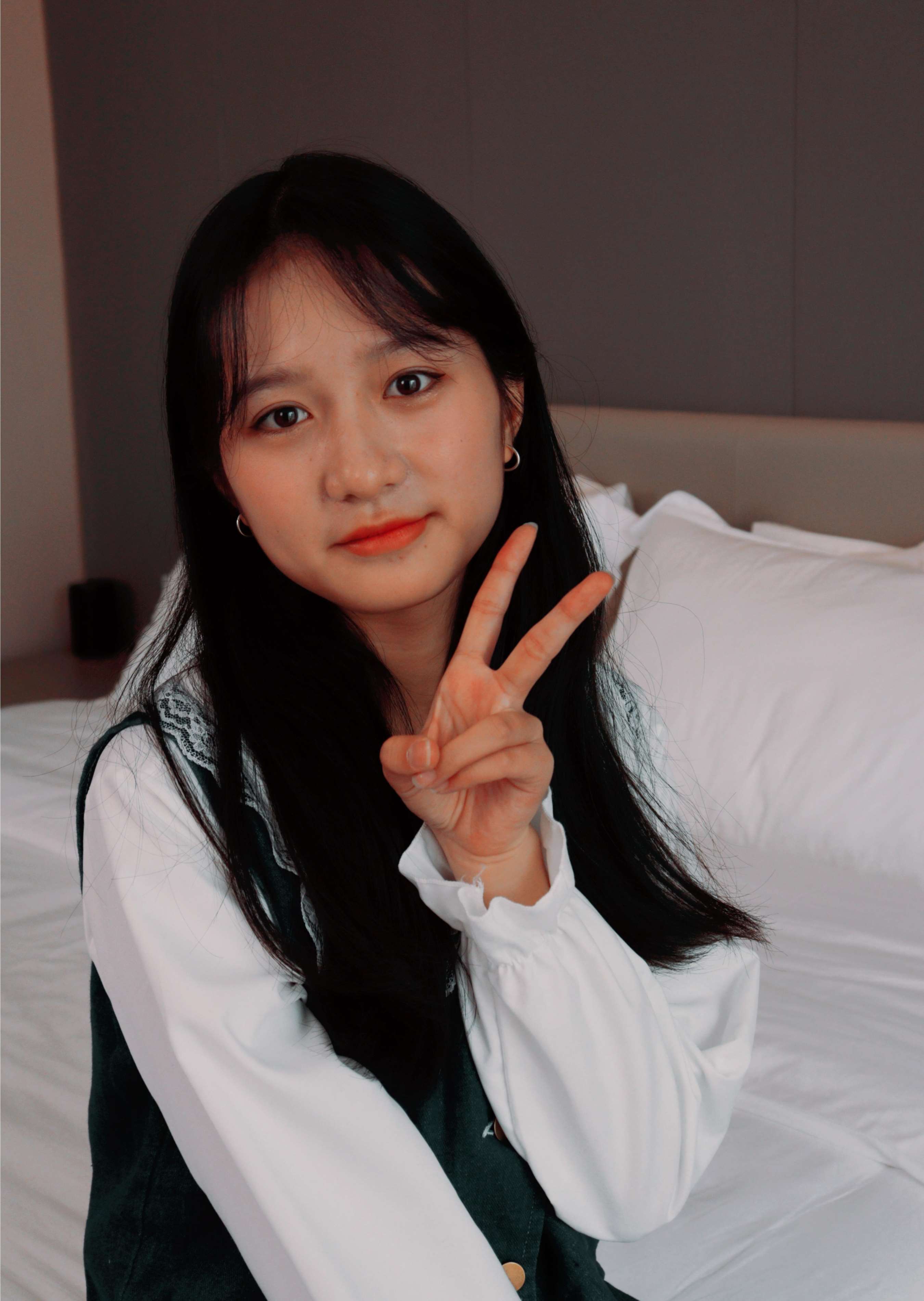 《沙沙~牛仔长裙の肉丝脚丫》作品图