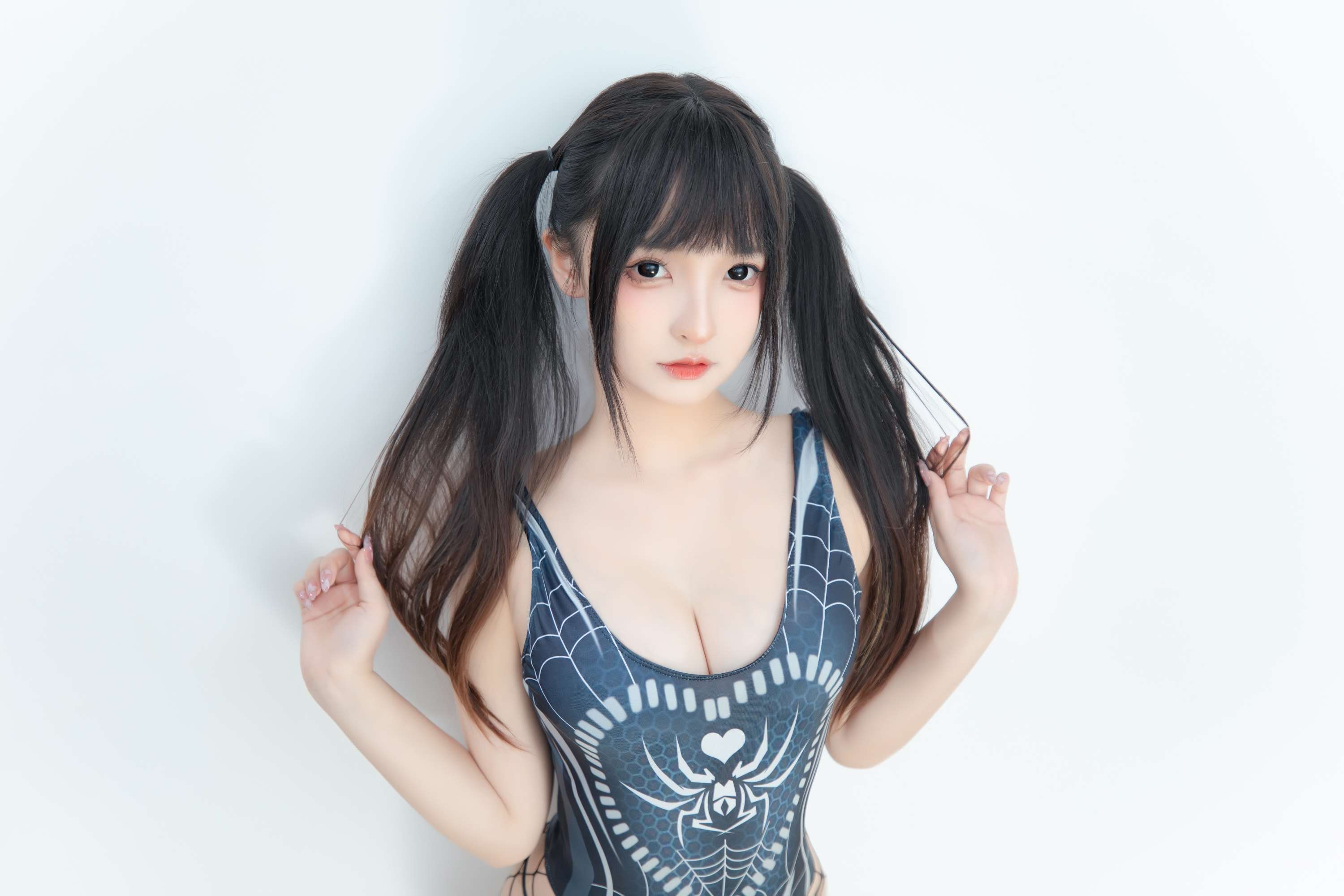 《蜘蛛女孩》作品图