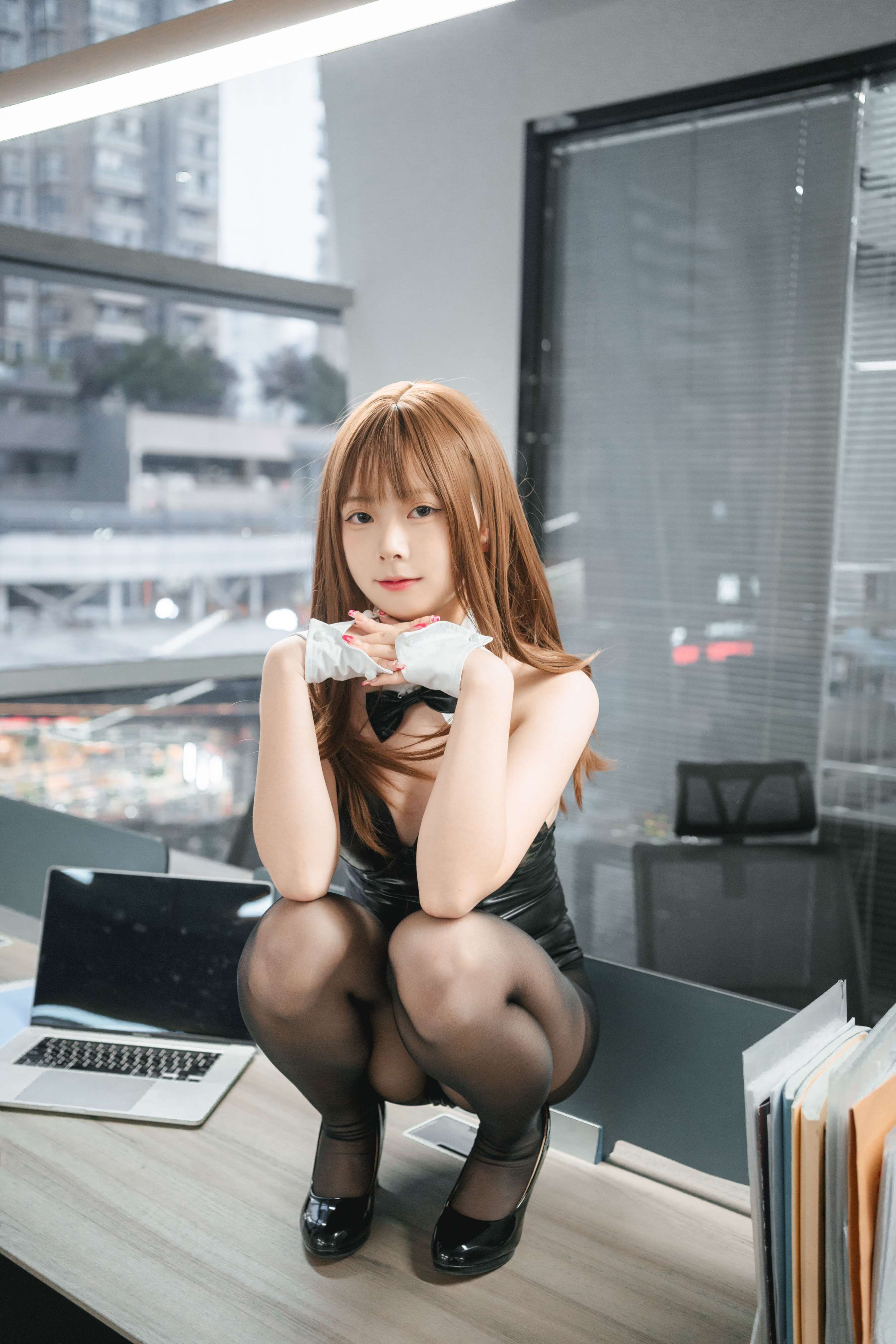 《巧克力小圆面包-入职培训》作品图