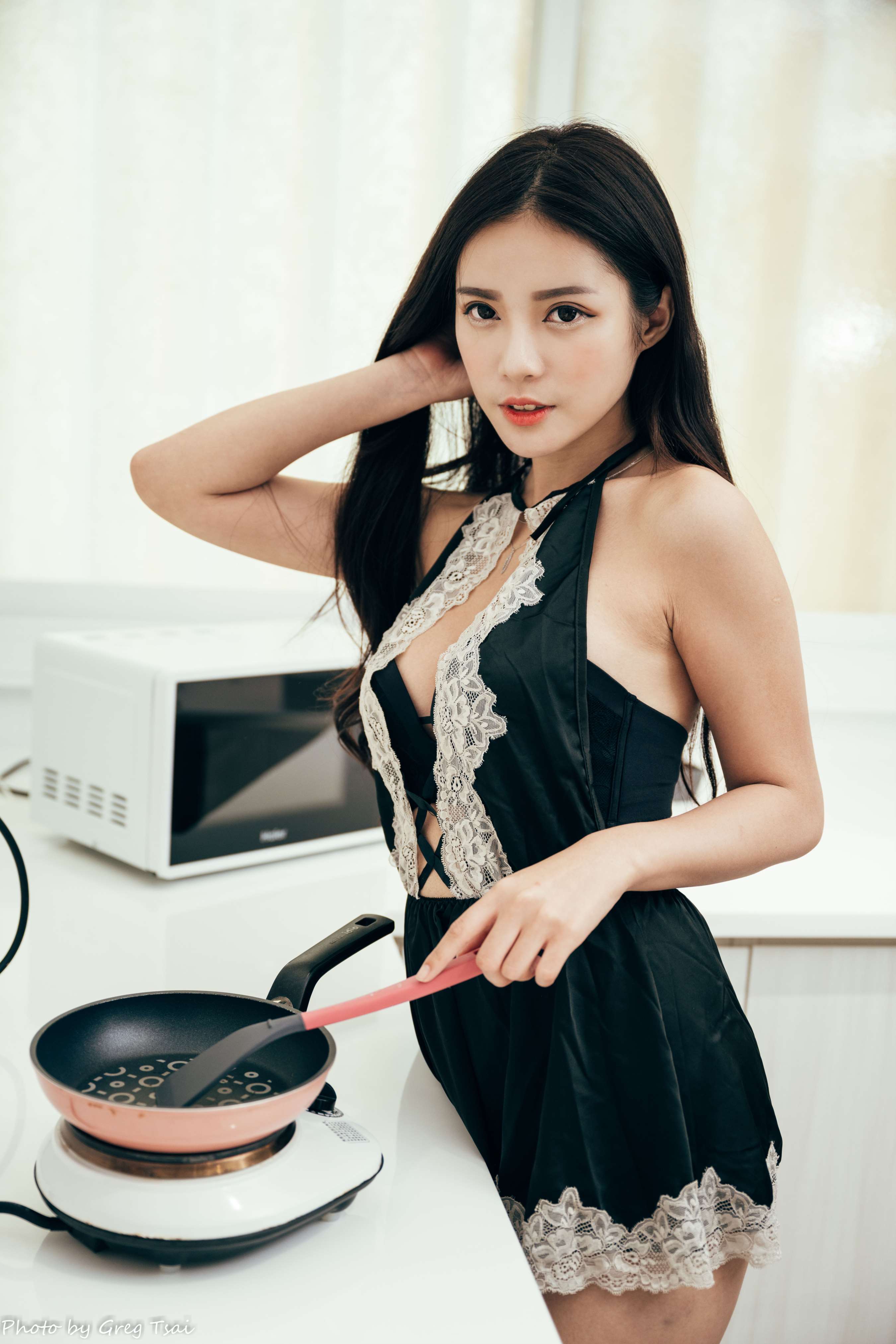 《Vivi - 睡衣居家》作品图