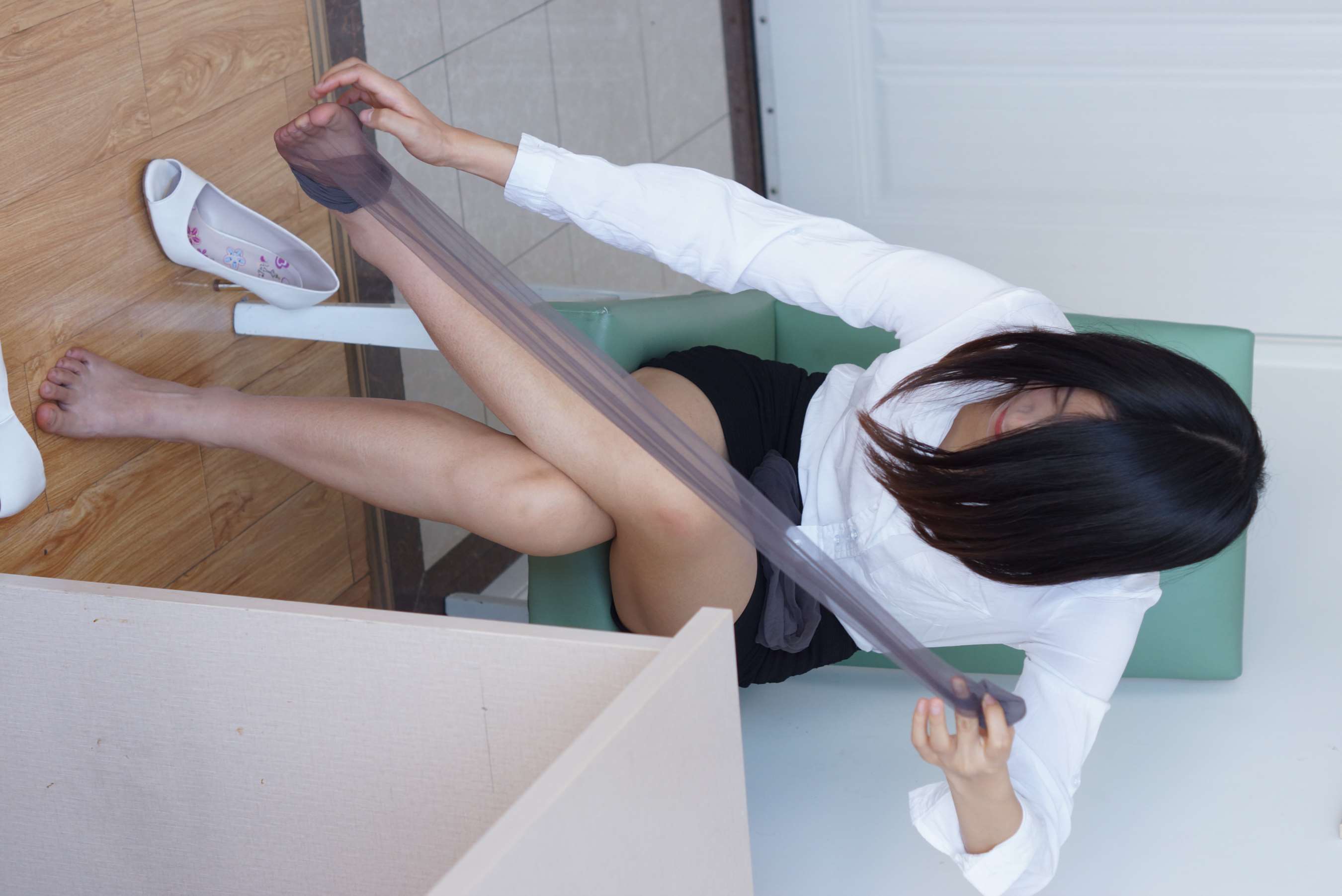 《[视频]经典复古玻璃丝【6P+1V/608M】》作品图