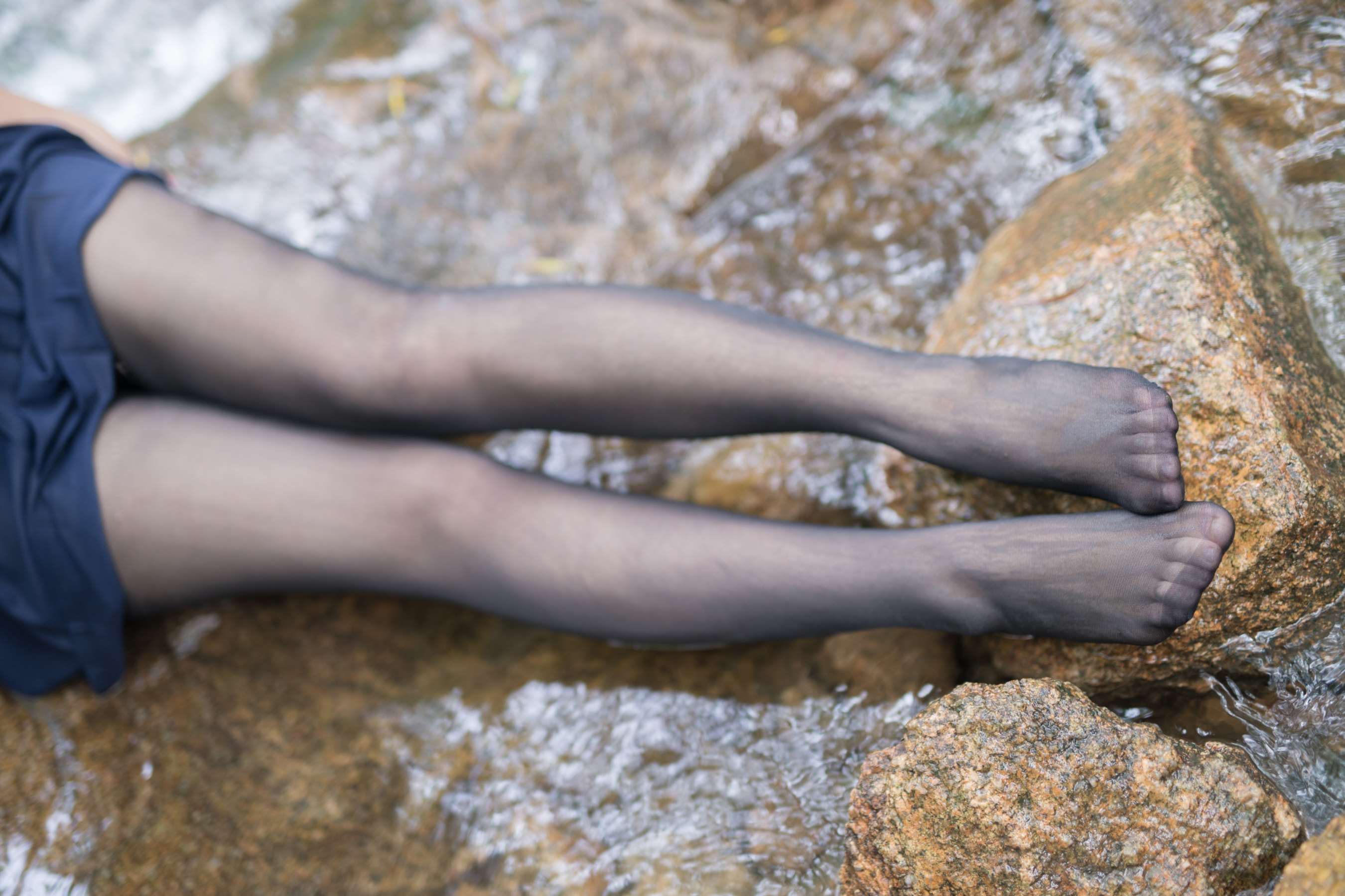 《白烨-湿身JK》作品图