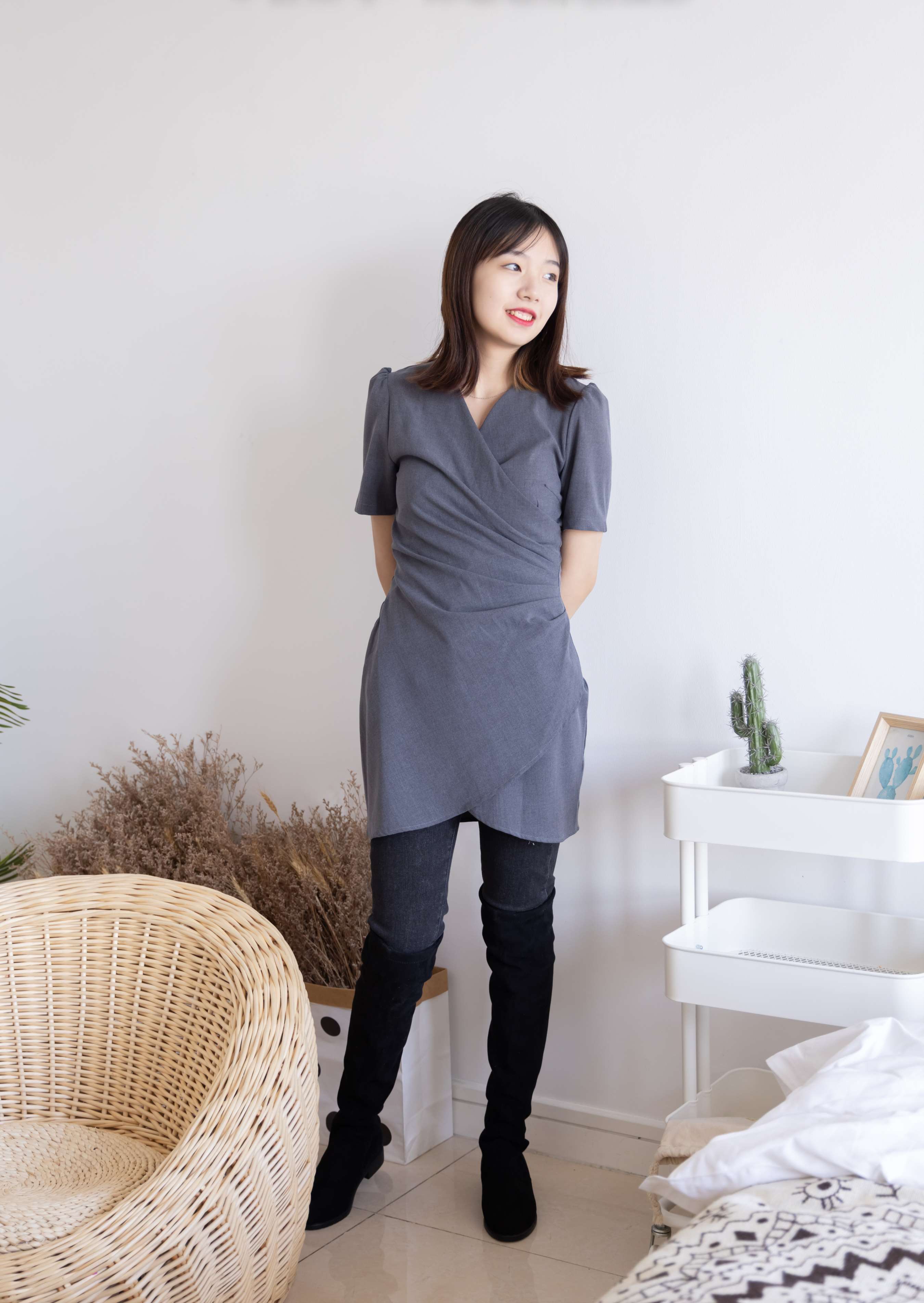 《小甜豆-长靴、短白棉袜》作品图