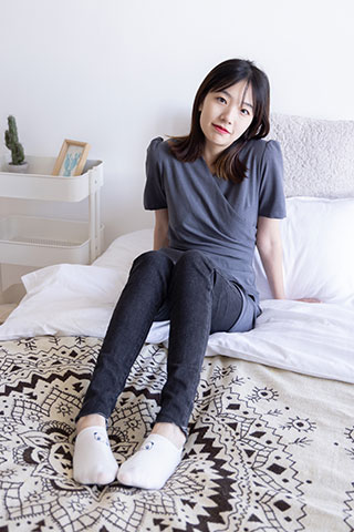 小甜豆-长靴、短白棉袜