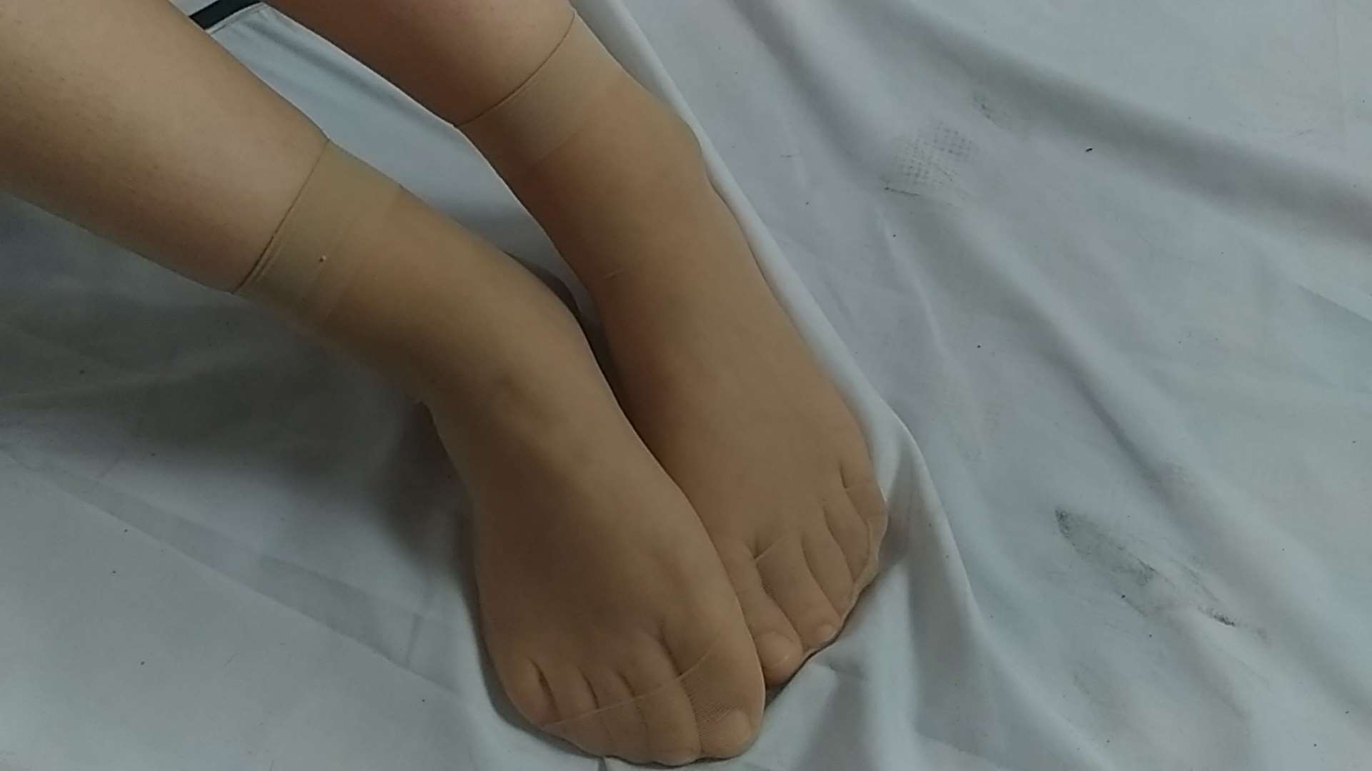 《[视频] 眼镜妹的短丝》作品图