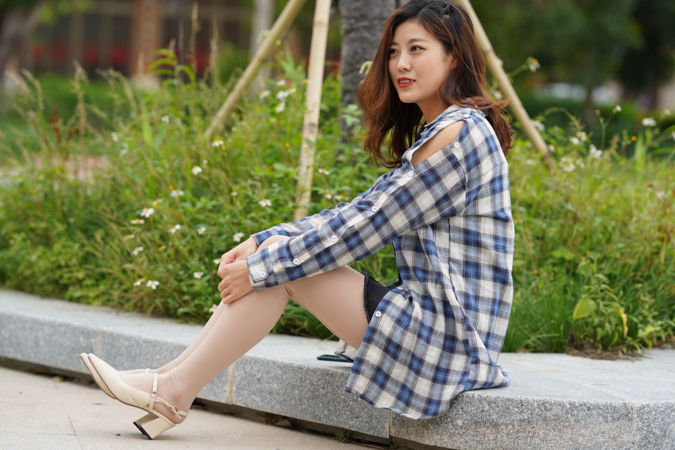 《牛仔裙高跟の肉丝》作品图