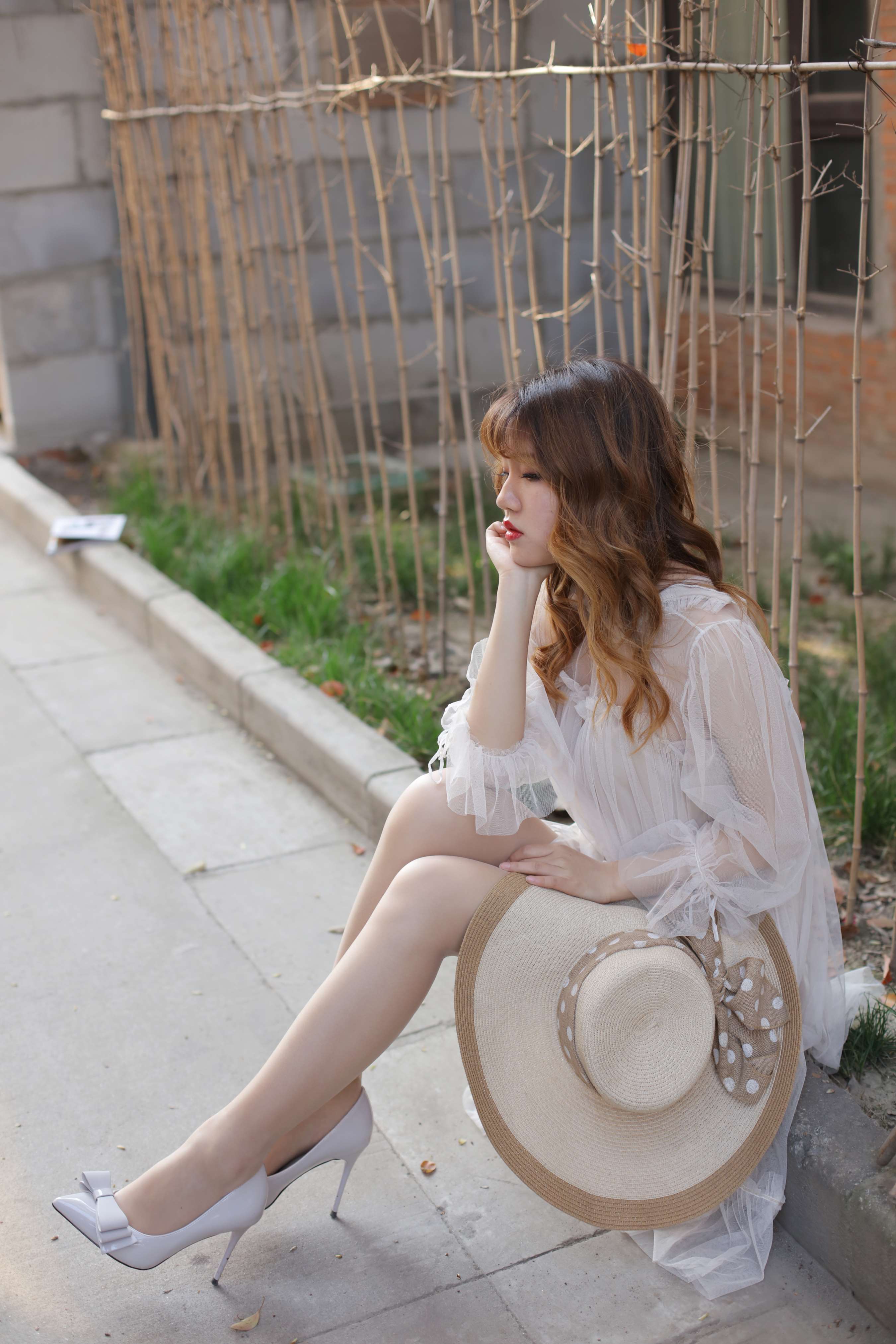 《高高-故事的小黄花》作品图