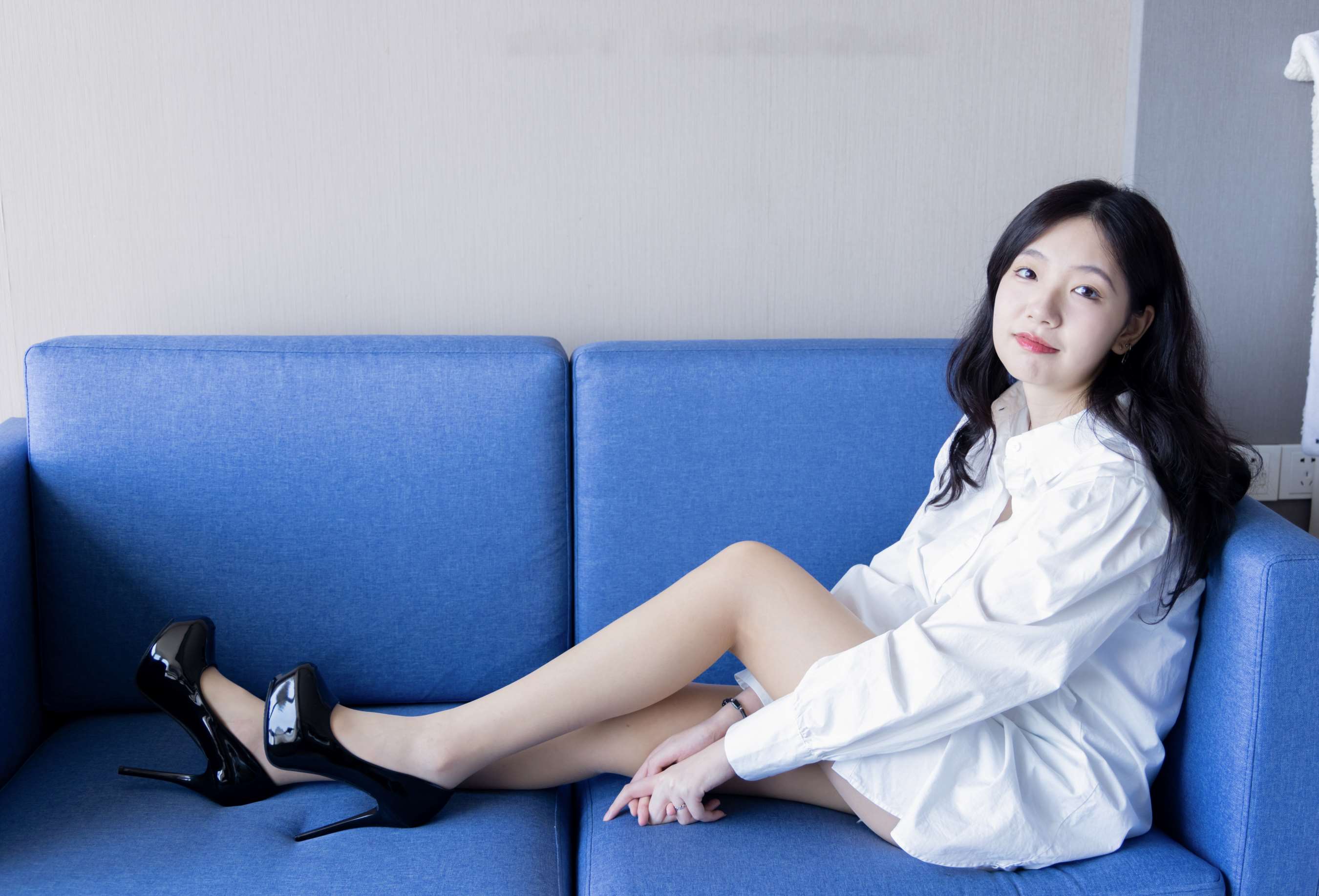 《小甜豆-高跟鞋の肉丝脚丫》作品图