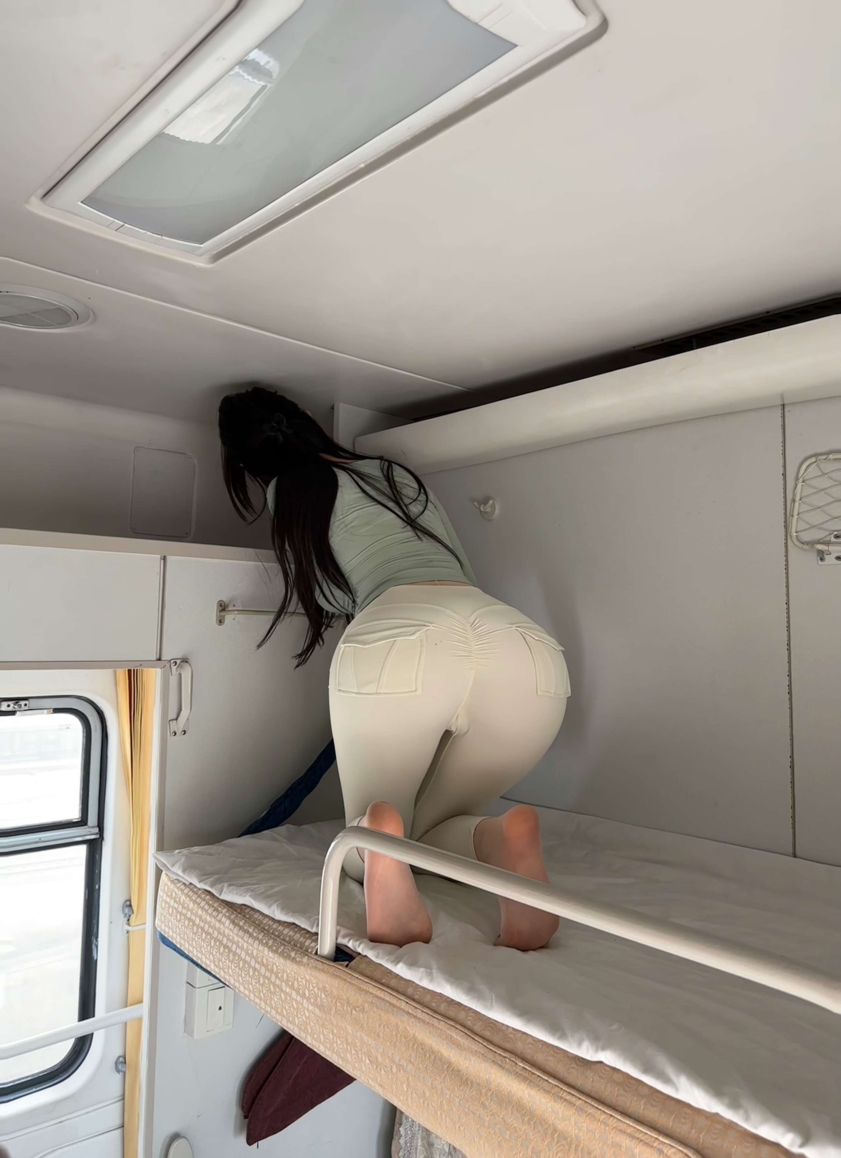 《高铁之旅》作品图