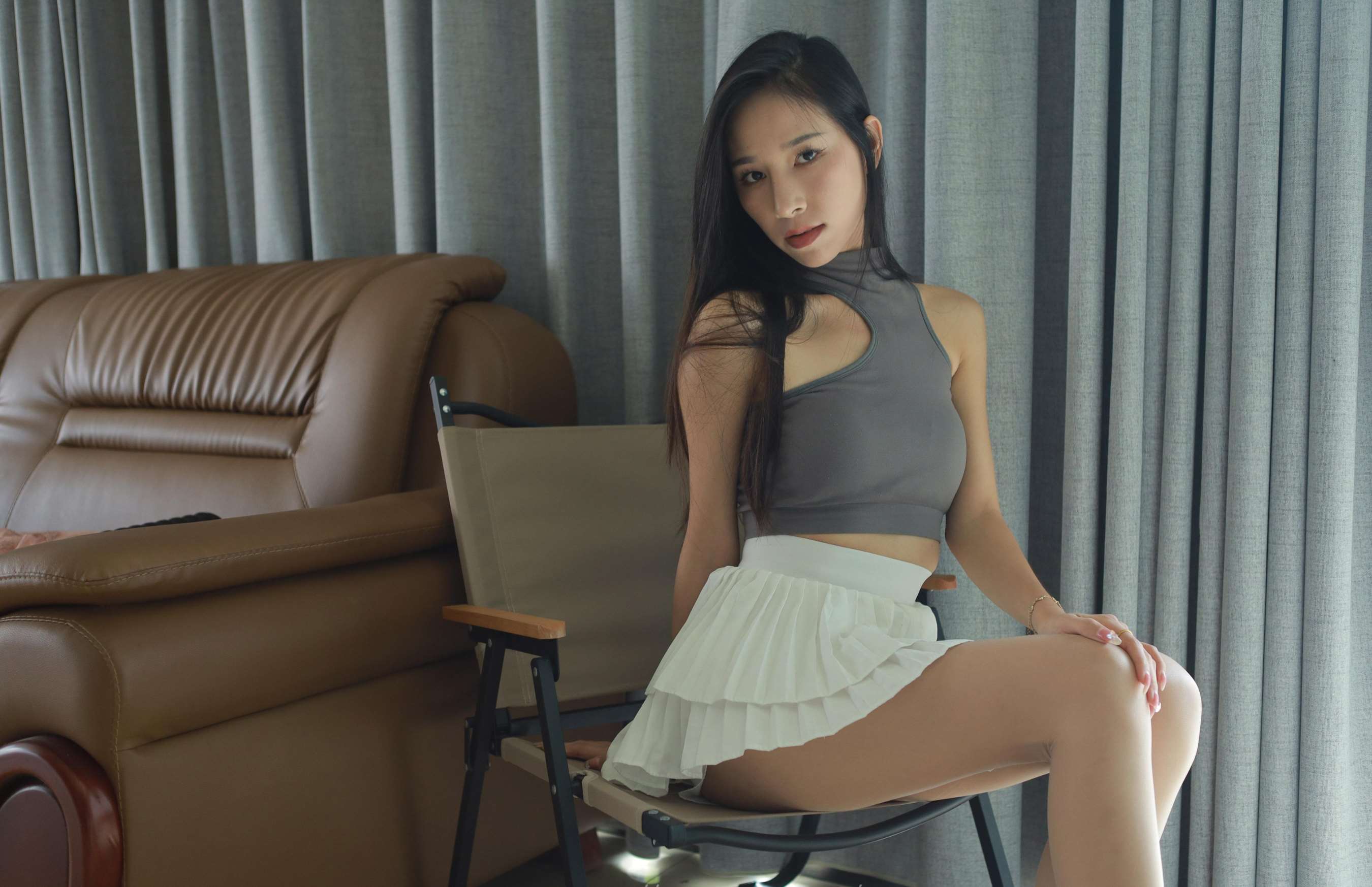 《美子 芭比粉高跟》作品图