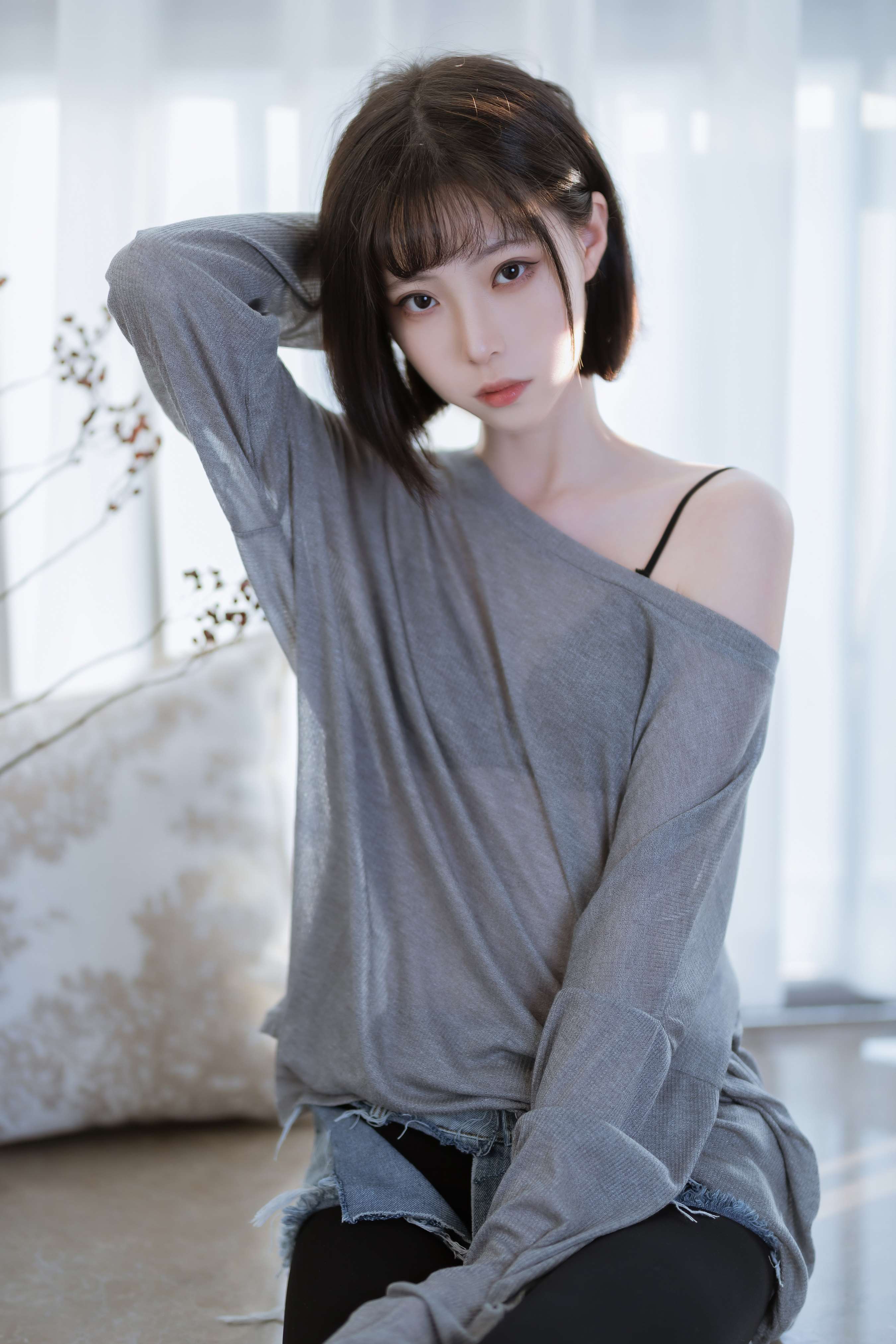 《许岚-半透毛衣》作品图