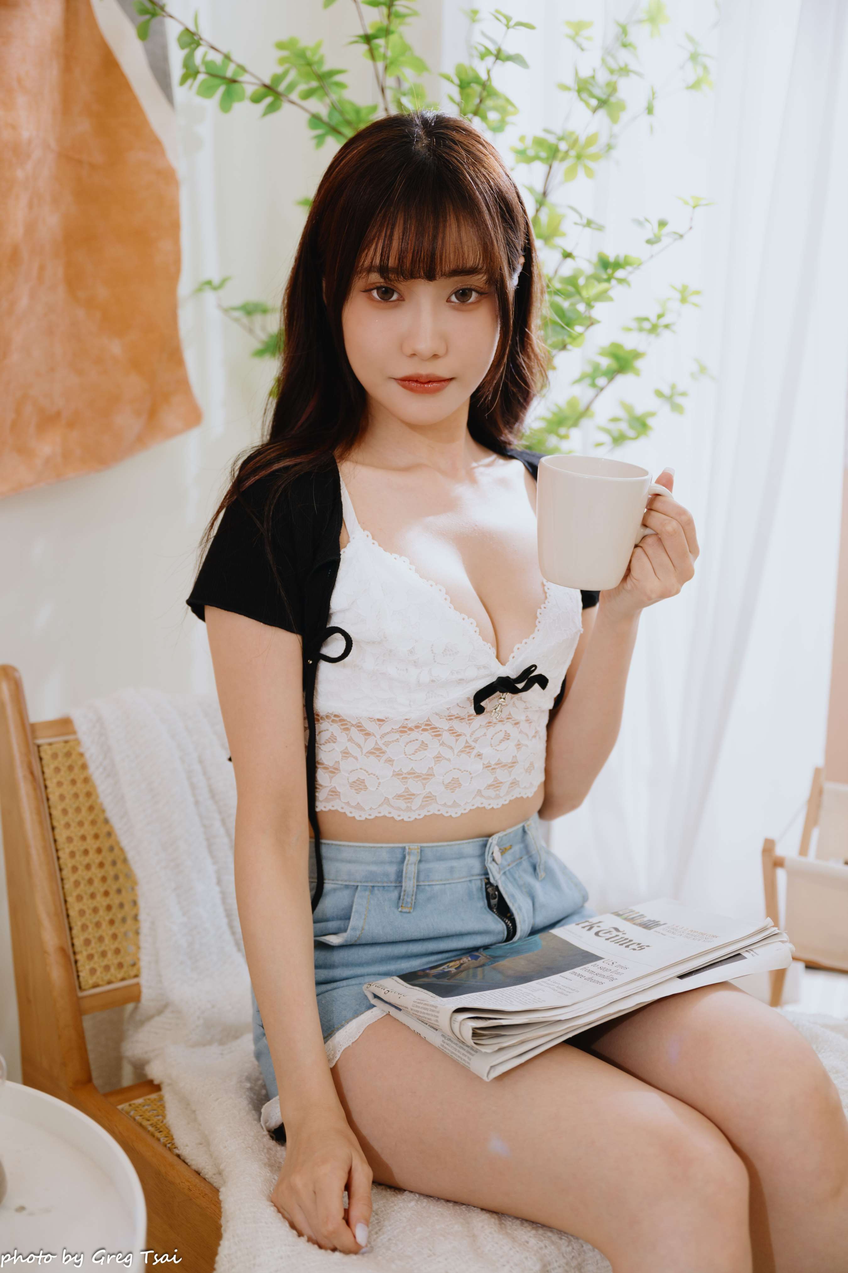 《惠宁热裤の裸足》作品图