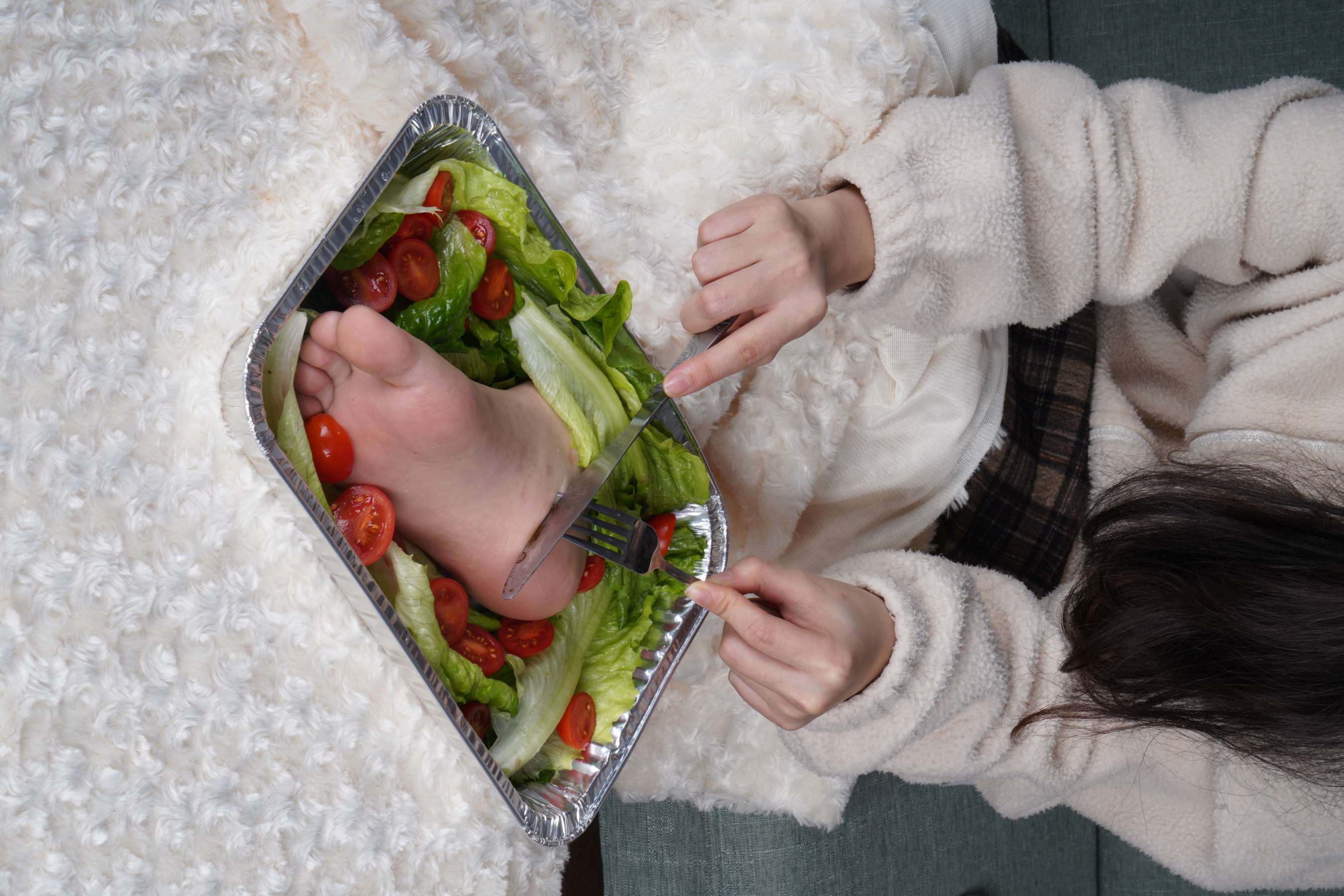 《小莹的脚丫大餐》作品图