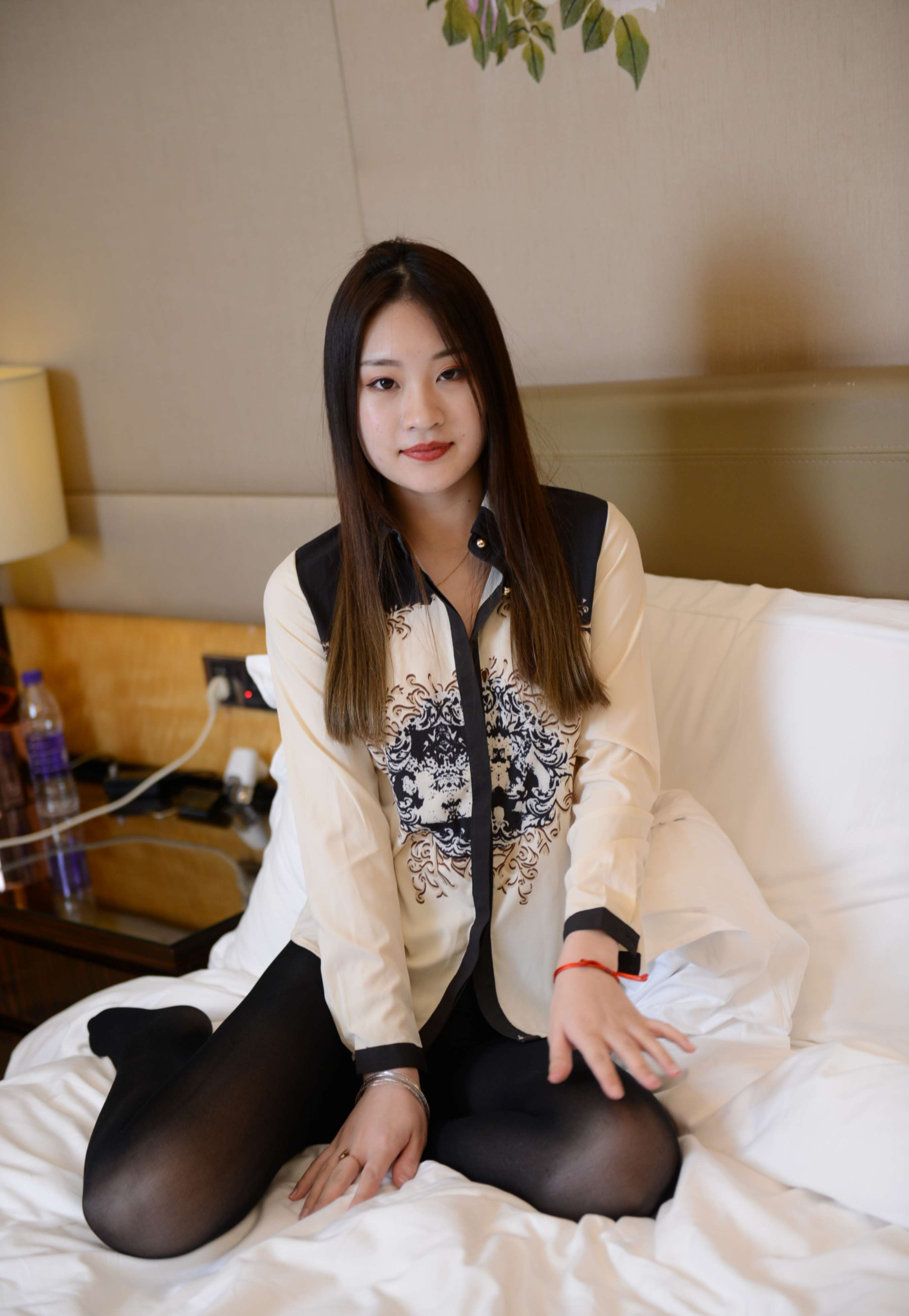 《淘淘黑丝脚丫》作品图