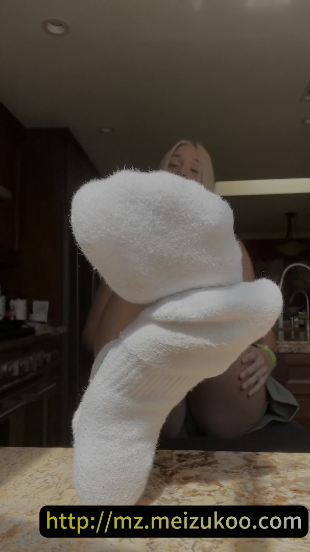 《[寄卖视频]-甜美女神Kaylee21》作品图