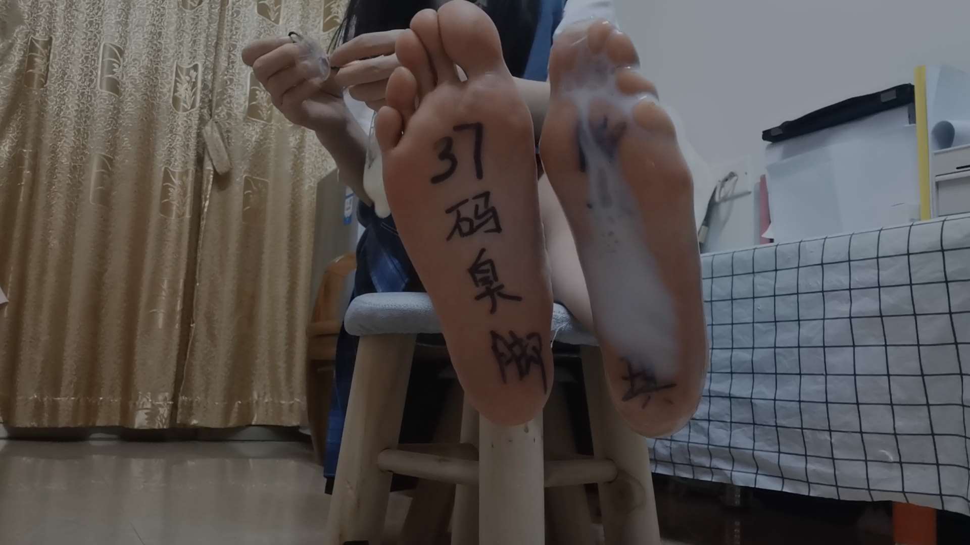 《[视频]琪琪玩套套2》作品图