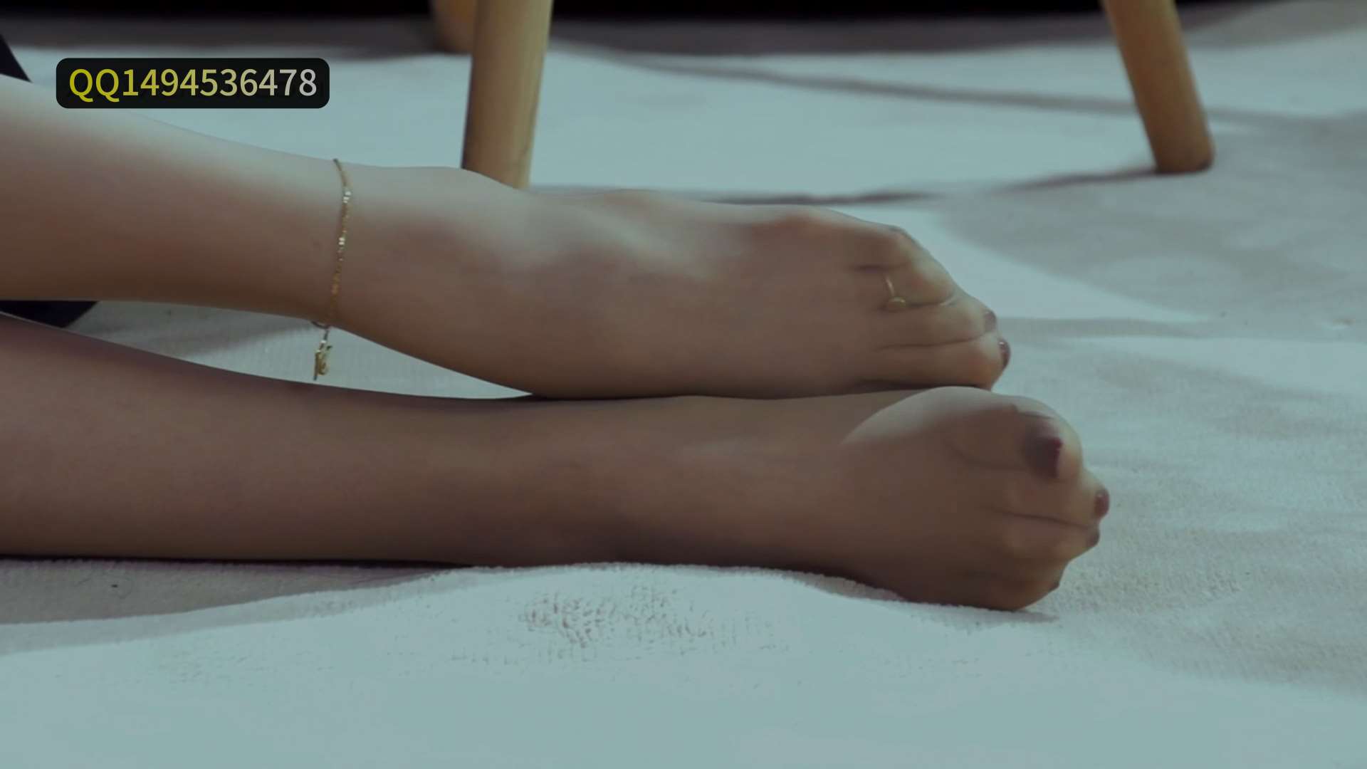 《[视频]肉丝俏女郎-敏儿》作品图