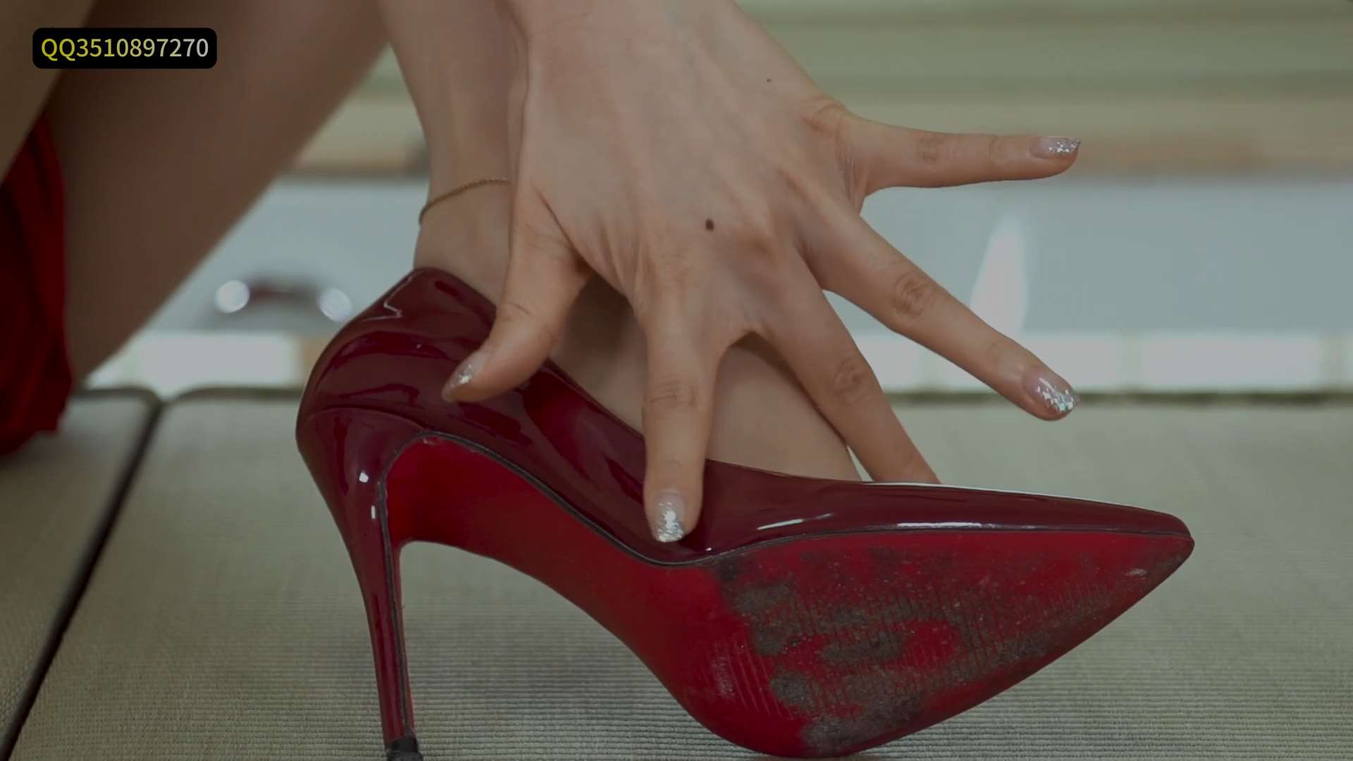 《[视频]红色小情调-凉儿》作品图