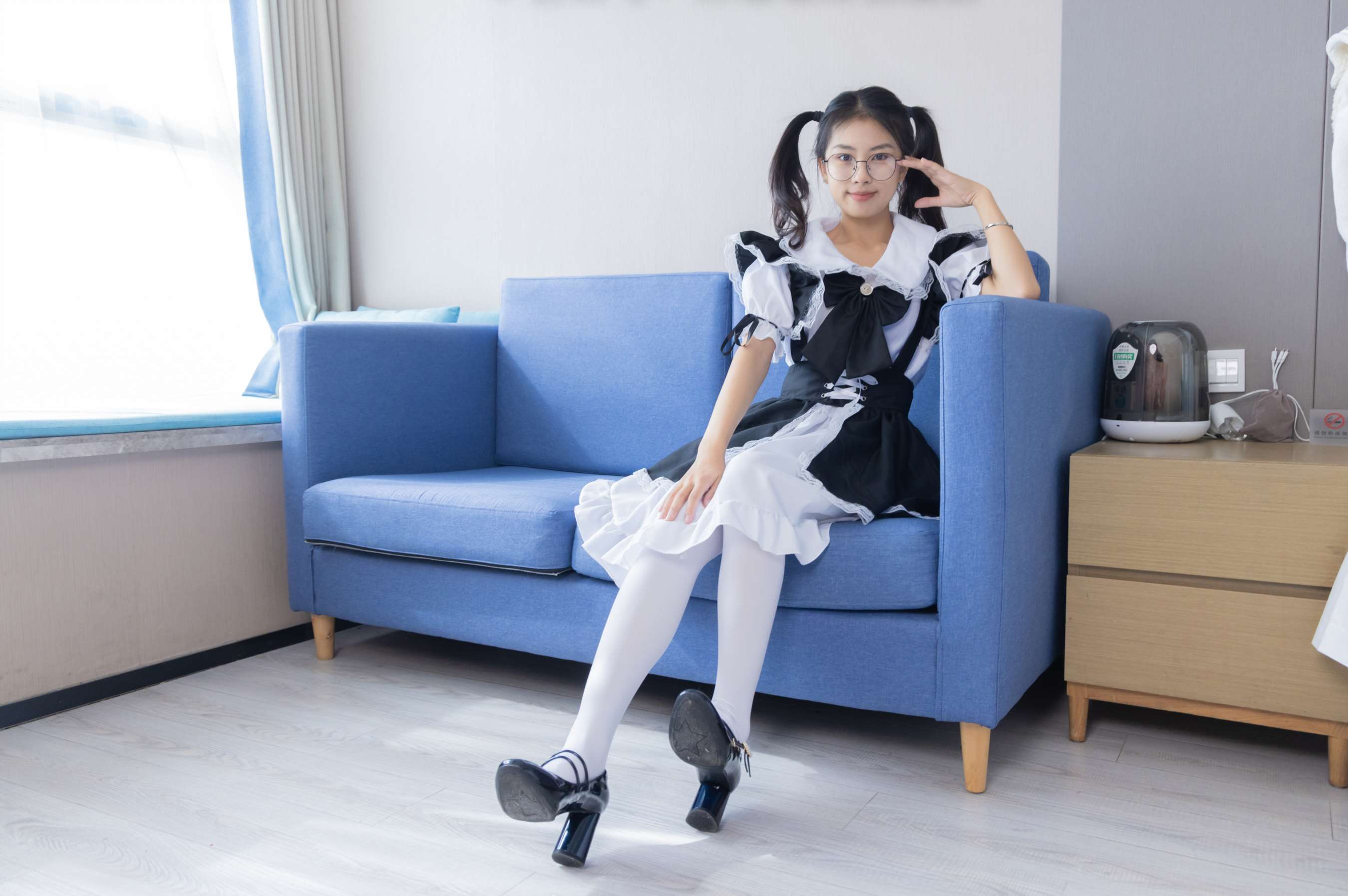 《奶油女仆装》作品图