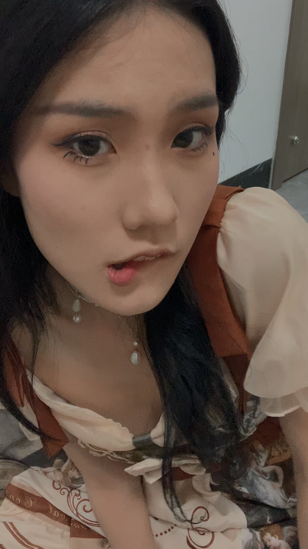 《[视频] 胆胆秀嫩足》作品图