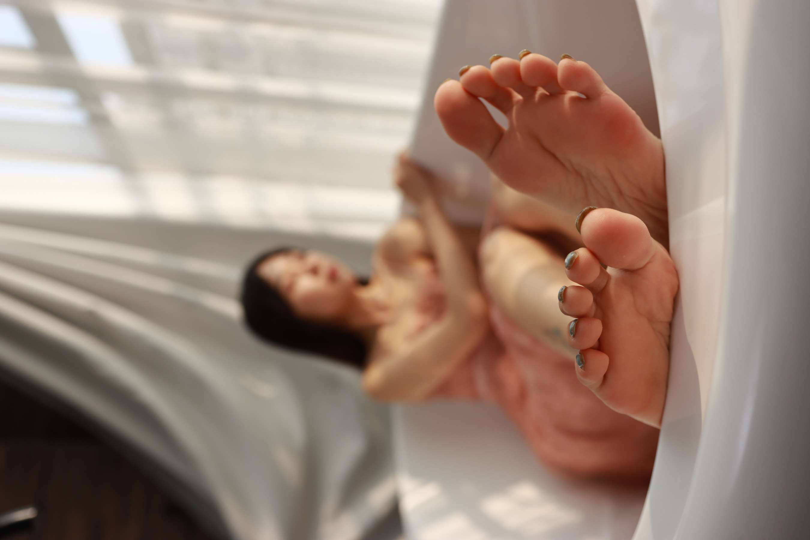 《小蔡浴缸玩水》作品图