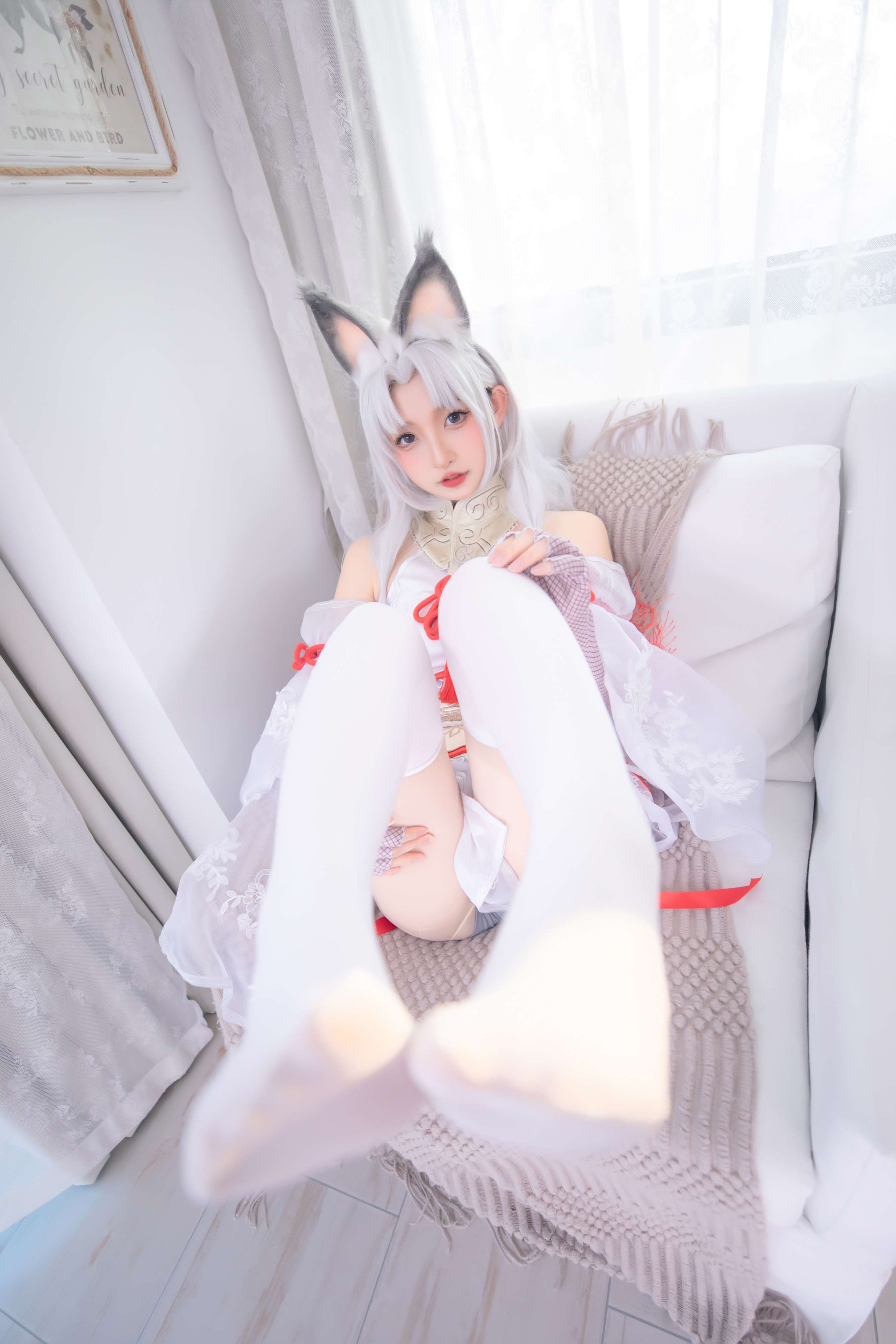 《白丝胡桃》作品图