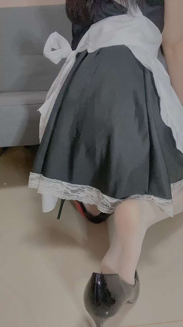 《[视频]直播女神@沐儿女仆装》作品图